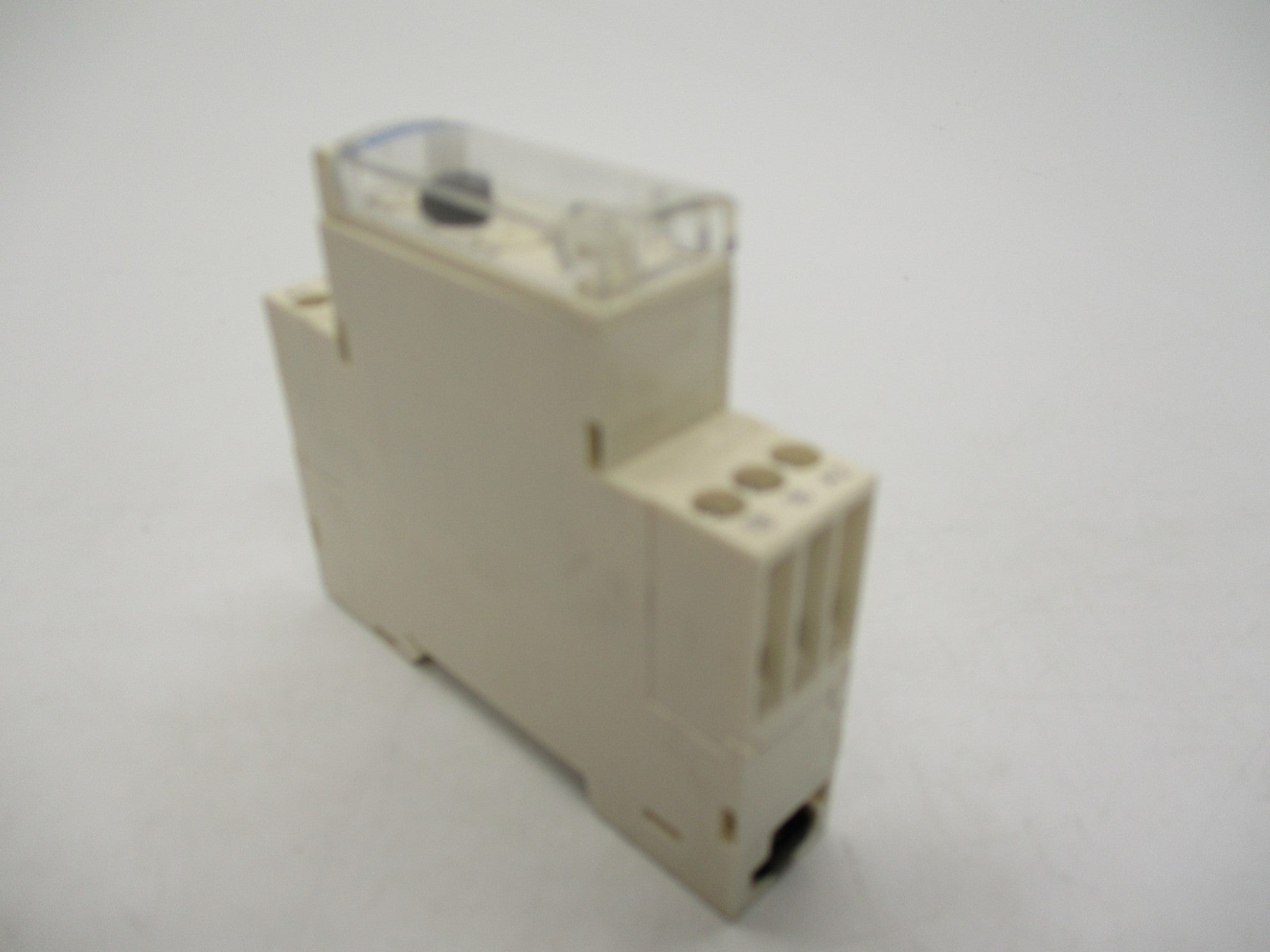 SCHNEIDER ELECTRIC RE11RMXMU NSMP