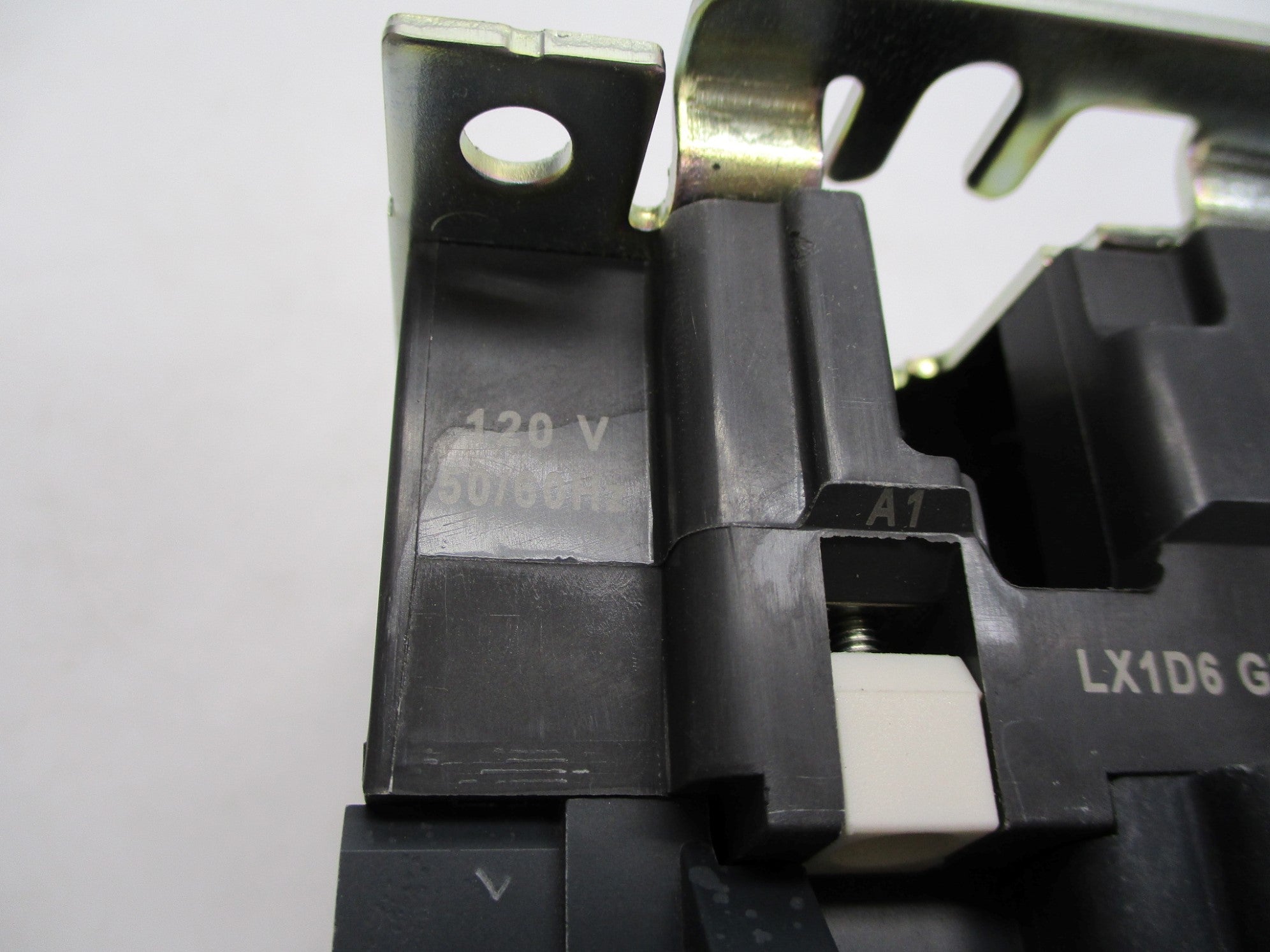 SCHNEIDER ELECTRIC LC1D65G7 120V NSMP