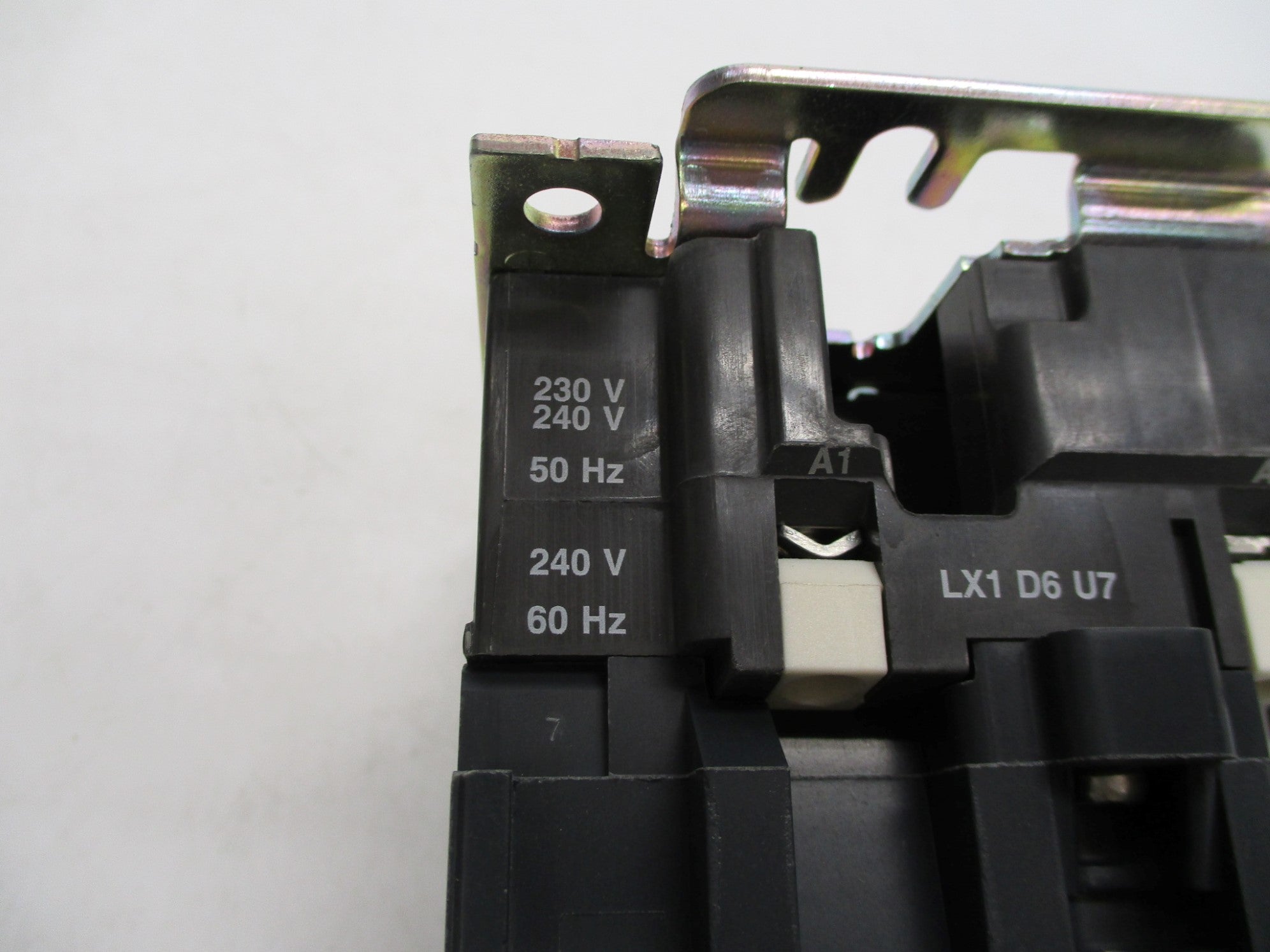 SCHNEIDER ELECTRIC LC1D50U7 230-240V NSMP