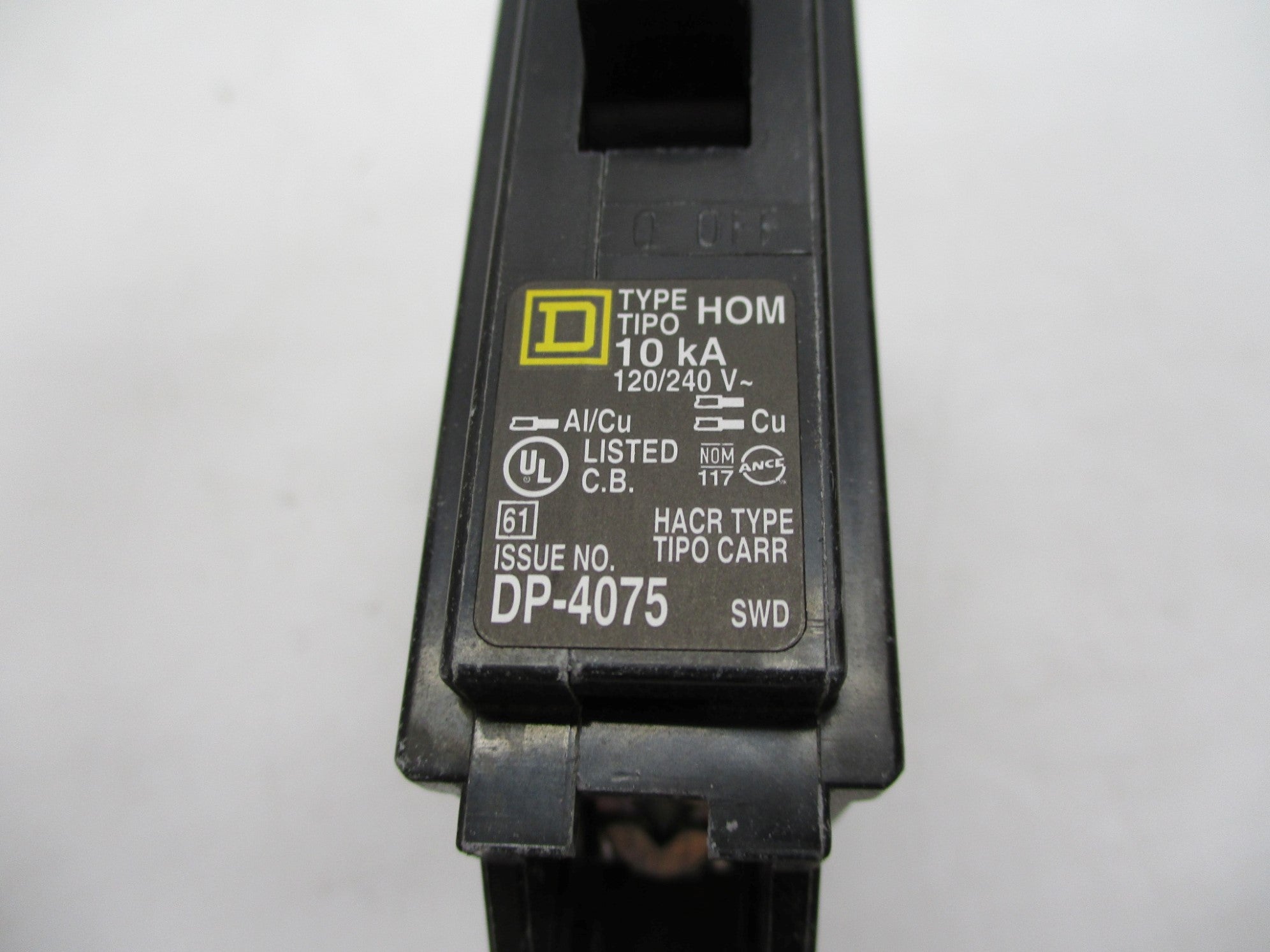 SQUARE D HOM120 20A 120/240V NSNP