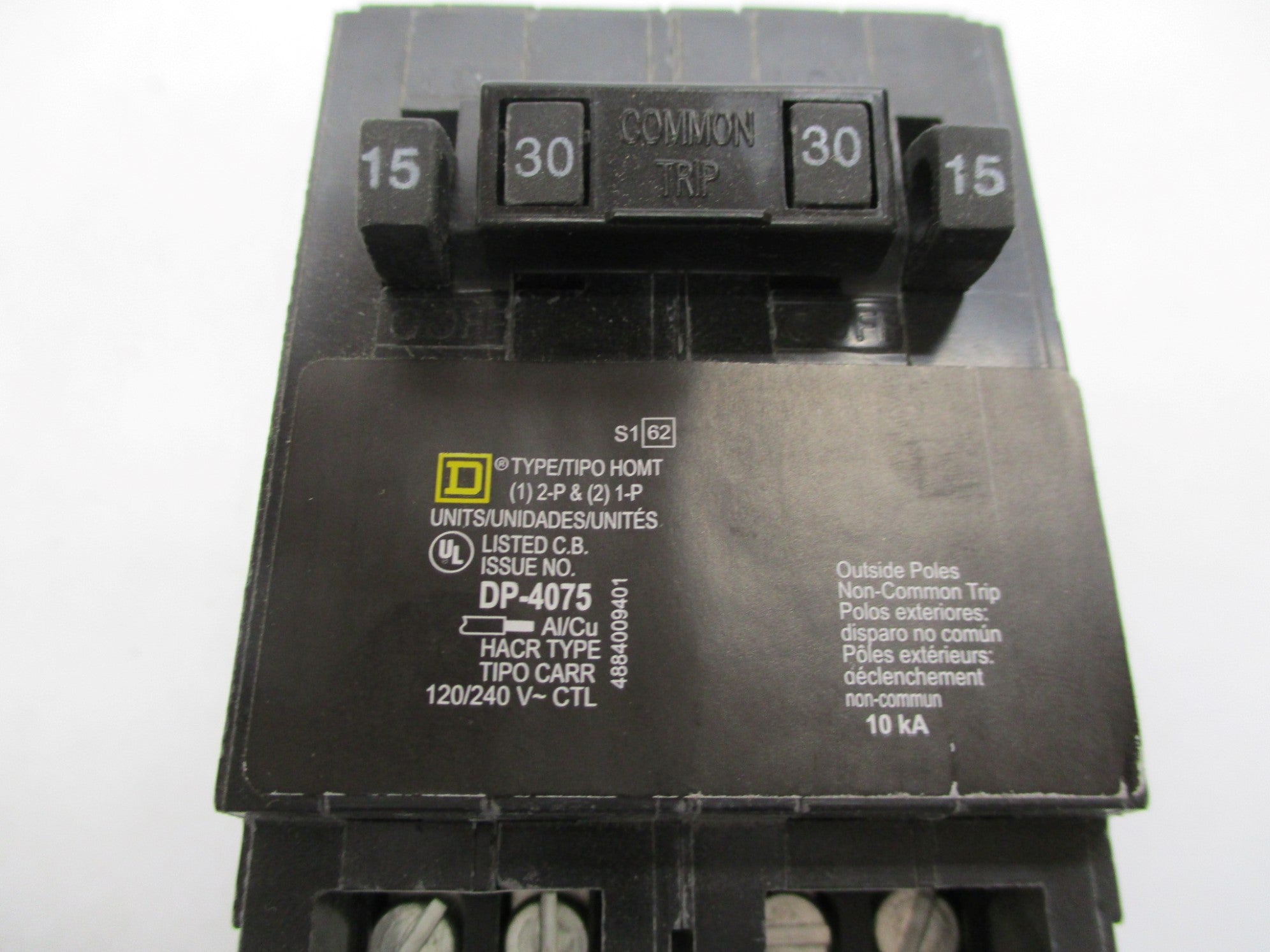 SQUARE D HOMT1515230  15/30A 120/240V NSNP