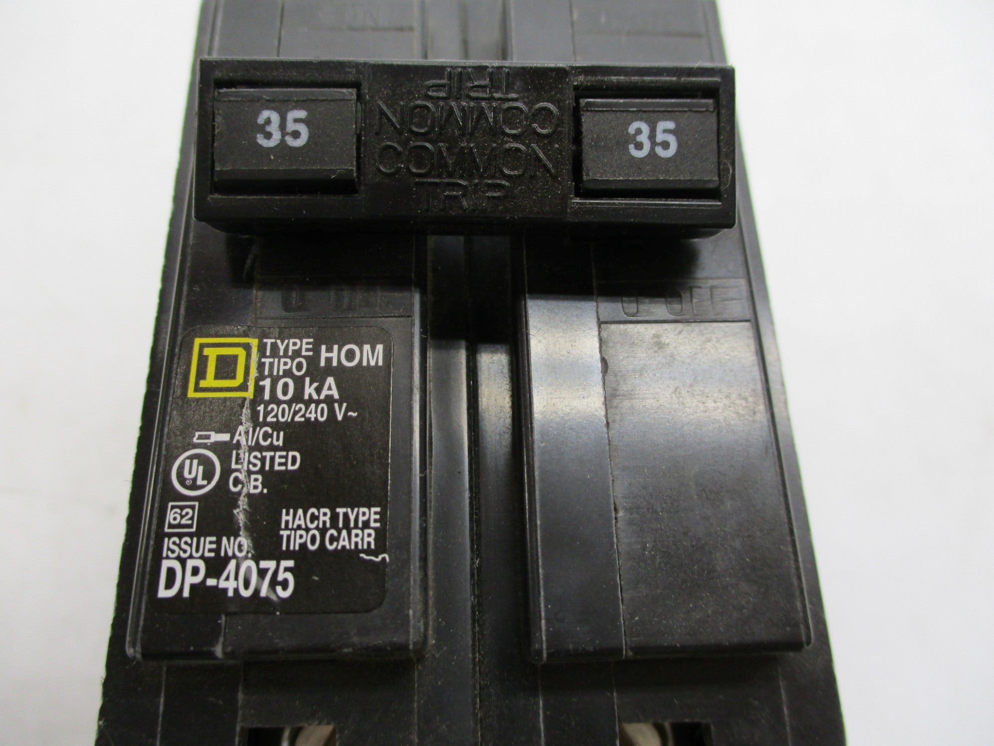 SQUARE D HOM235 35A 120/240V NSNP