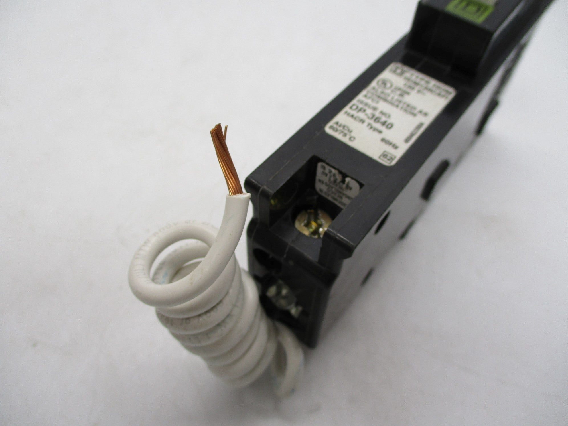 SQUARE D HOM120CAFI 20A 120V NSMP