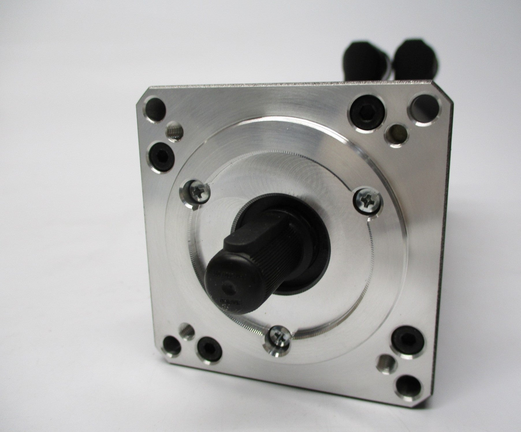 BECKOFF AM237M-0021 480VAC NSMP