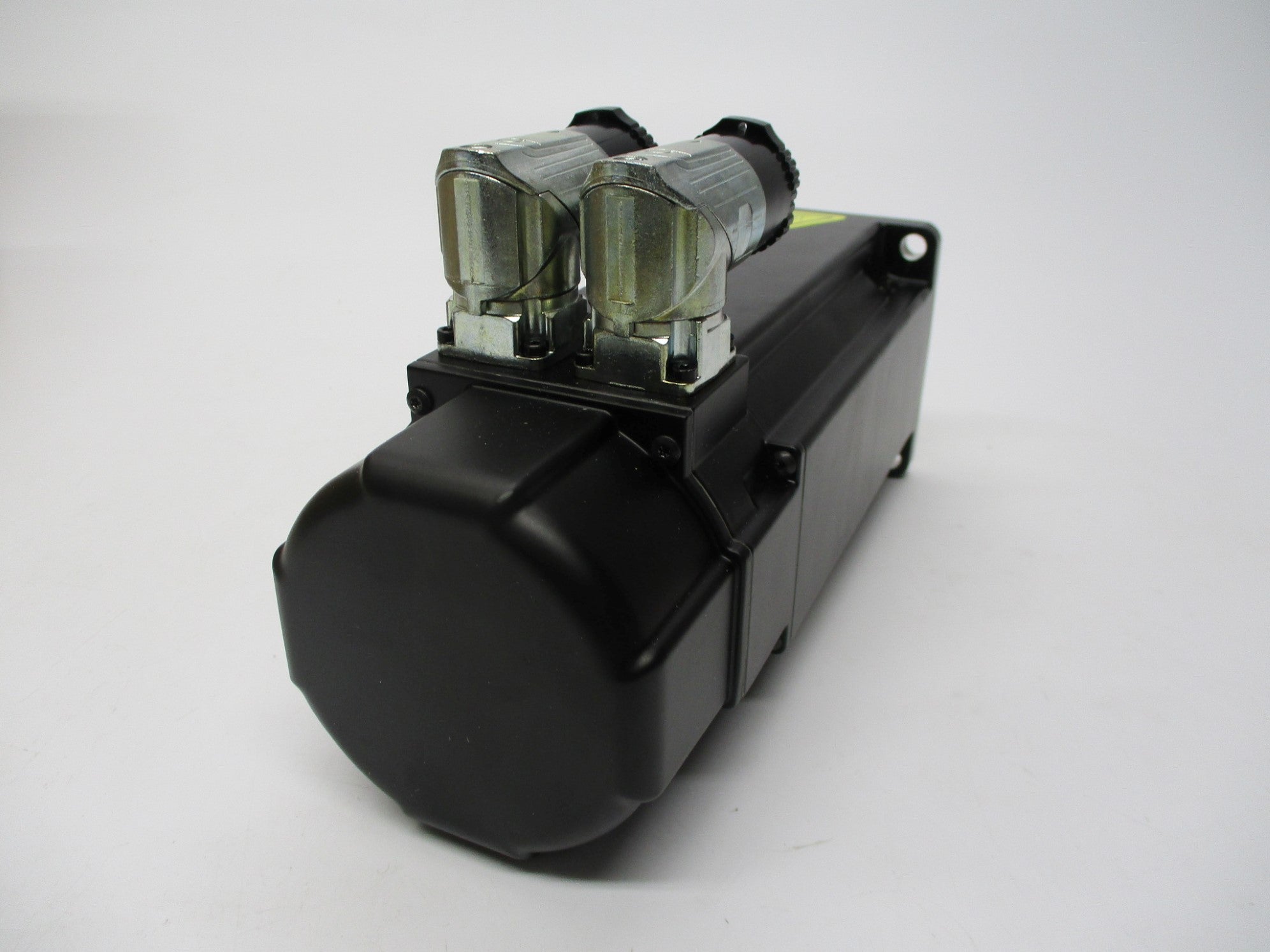 BECKHOFF AM3043-0E21-0000 NSMP