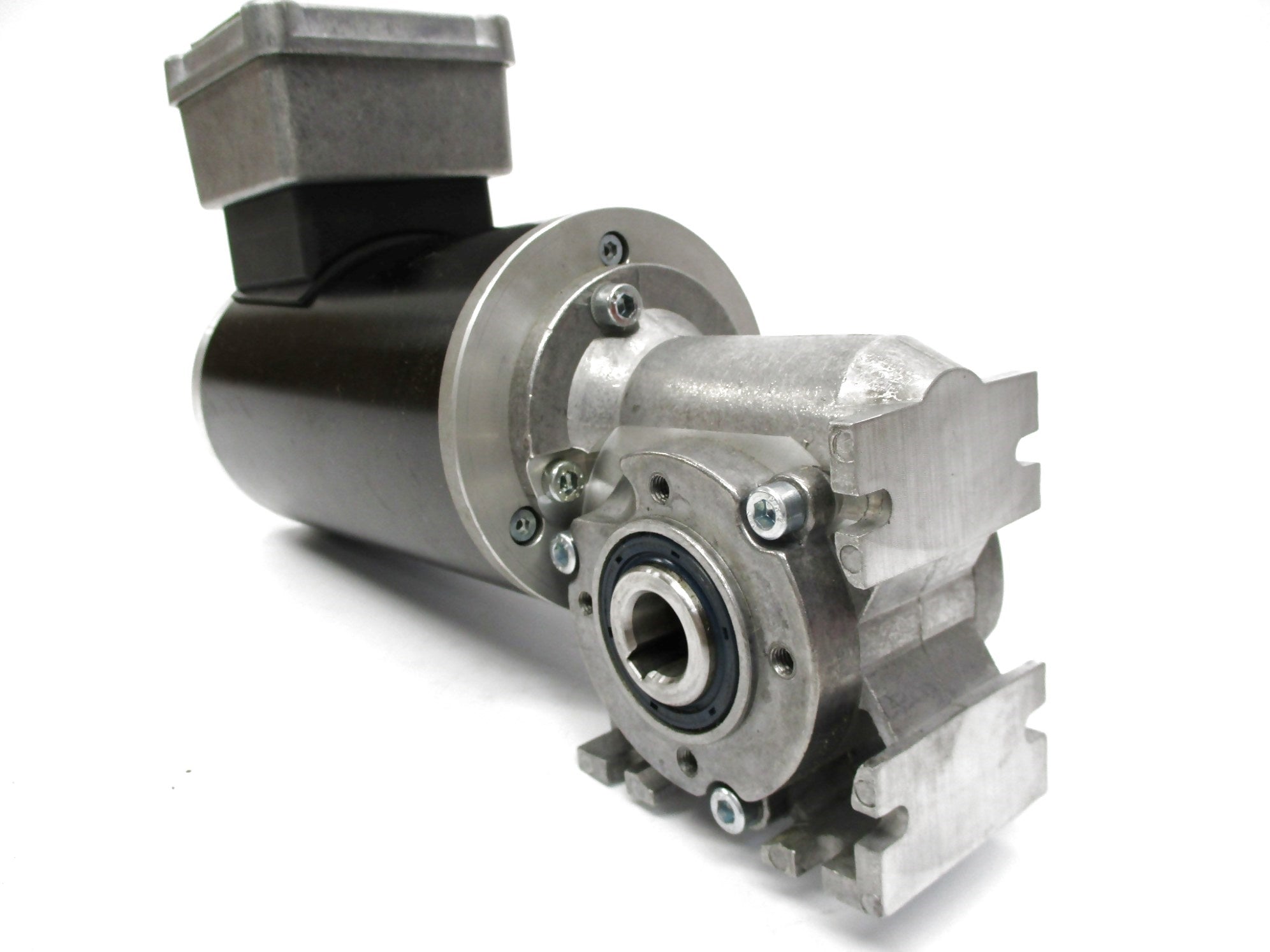 LENZE SSN31-1UHAR-056C22 UNMP