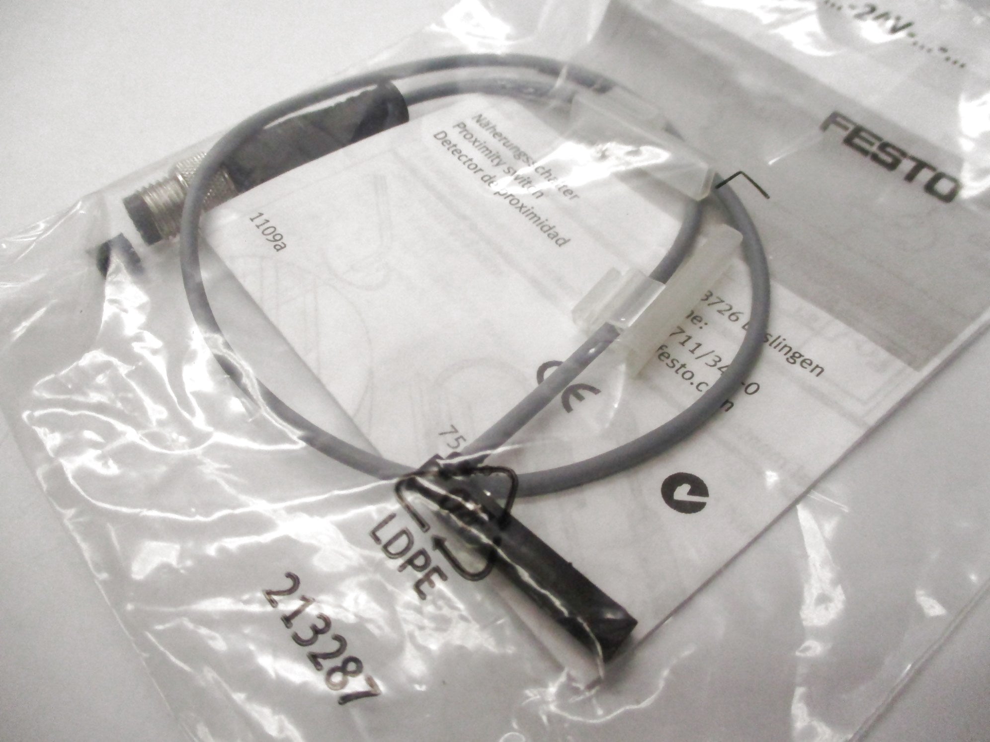 FESTO SME-10M-D5-24V-E-0.3-Q-M8D NSMP