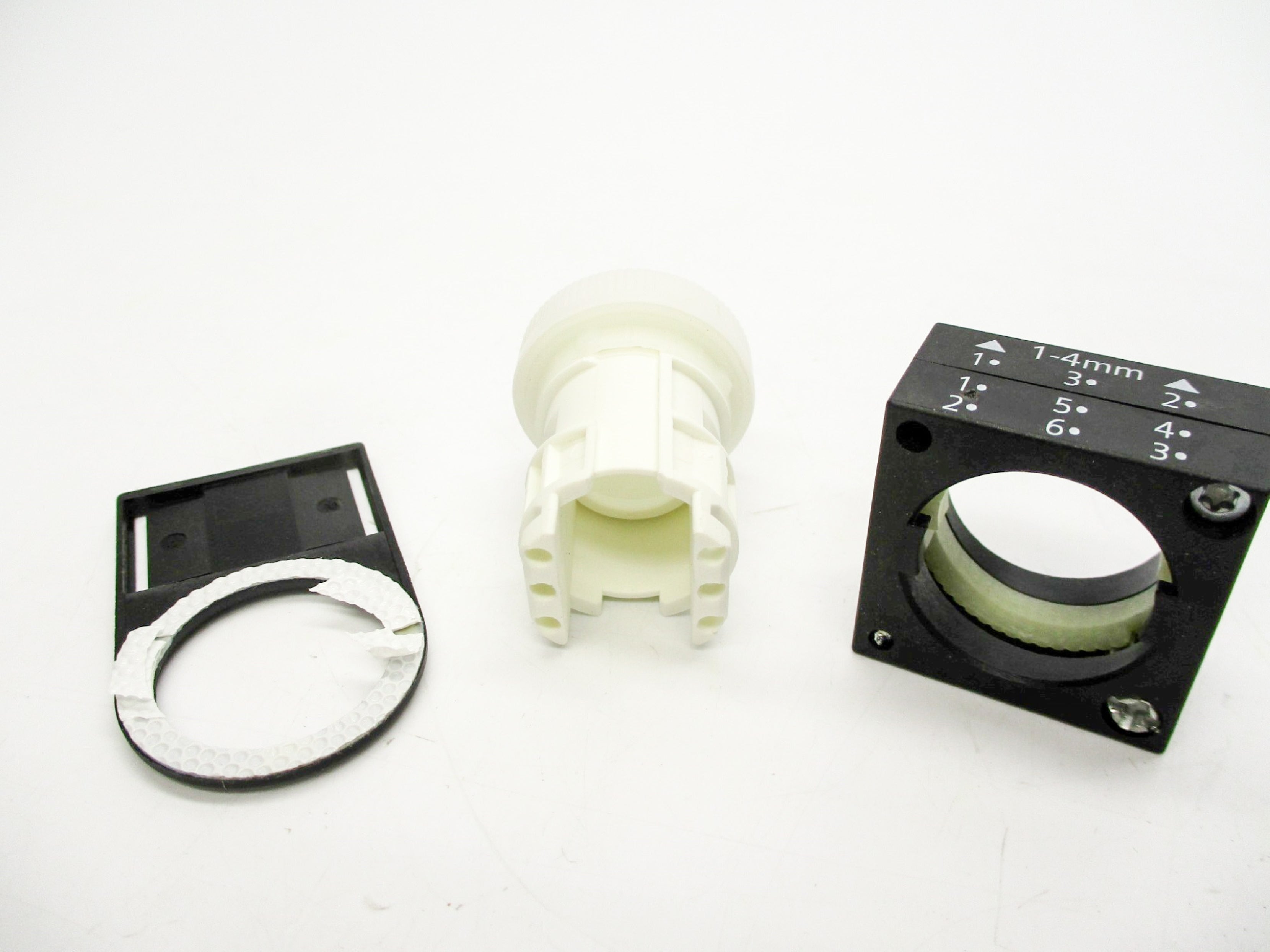 SIEMENS 3SB3245-0AA61 (AS PICTURED) NSMP