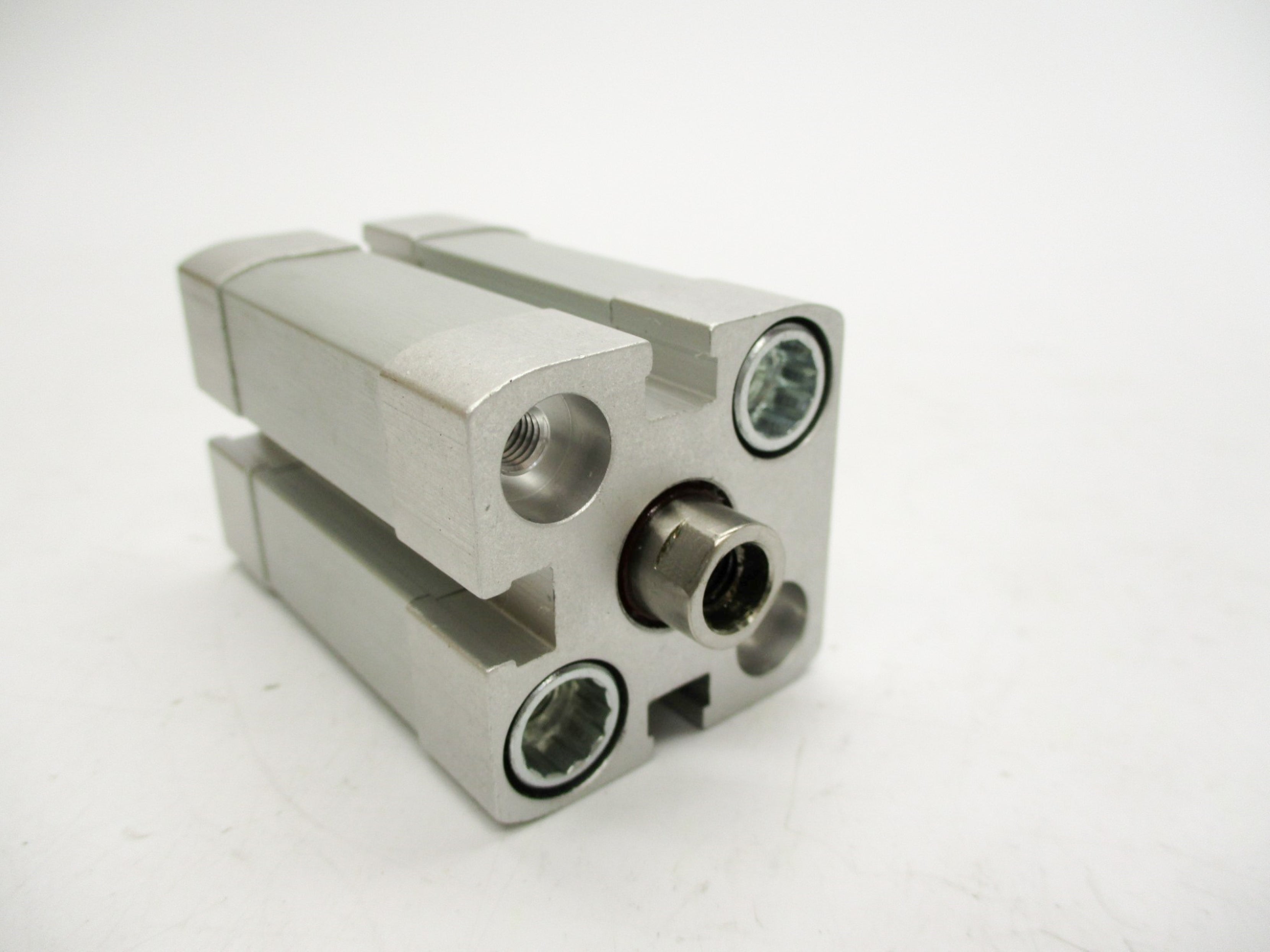 FESTO ADN-20-20-I-P-A 536245 NSNP