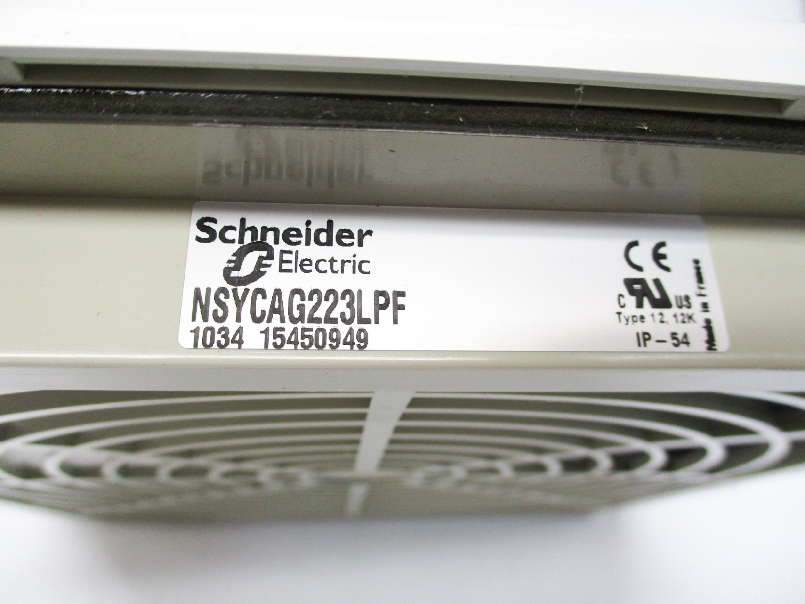 SCHNEIDER ELECTRIC NSYCAG223LPF NSMP