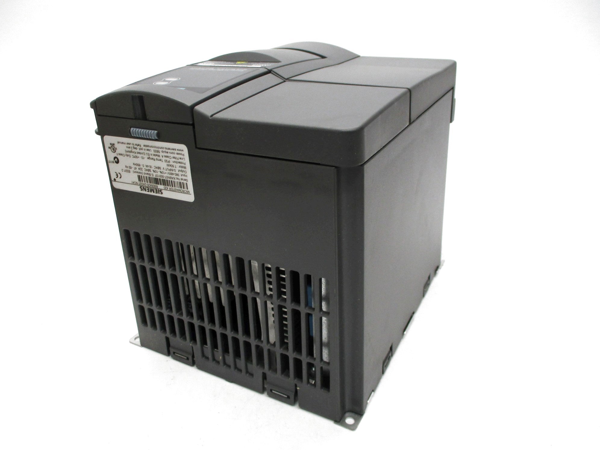 SIEMENS 6SE6420-2AD27-5CA1 380-480VAC 22A NSMP