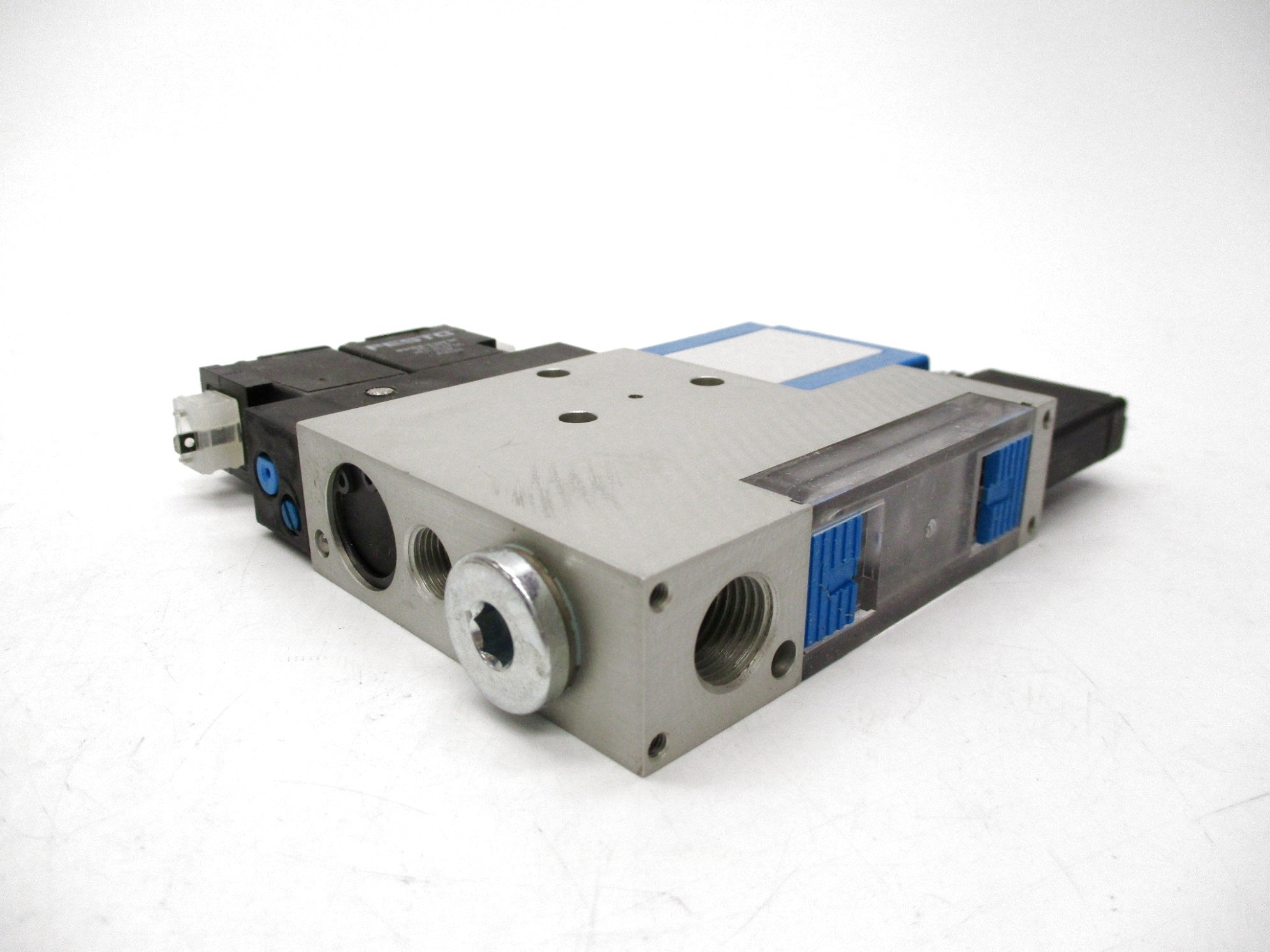 FESTO VADMI-140-P 20.4-26.4VDC NSMP