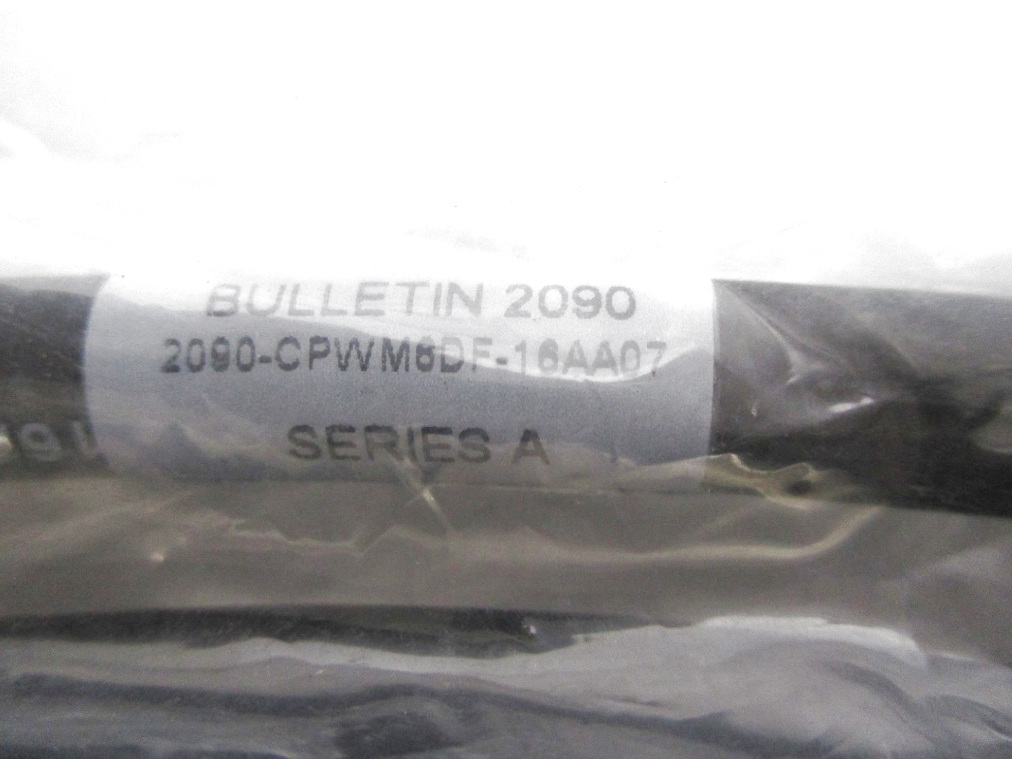 ALLEN BRADLEY 2090-CPWM6DF-16AA07 SER. A (WH) NSMP