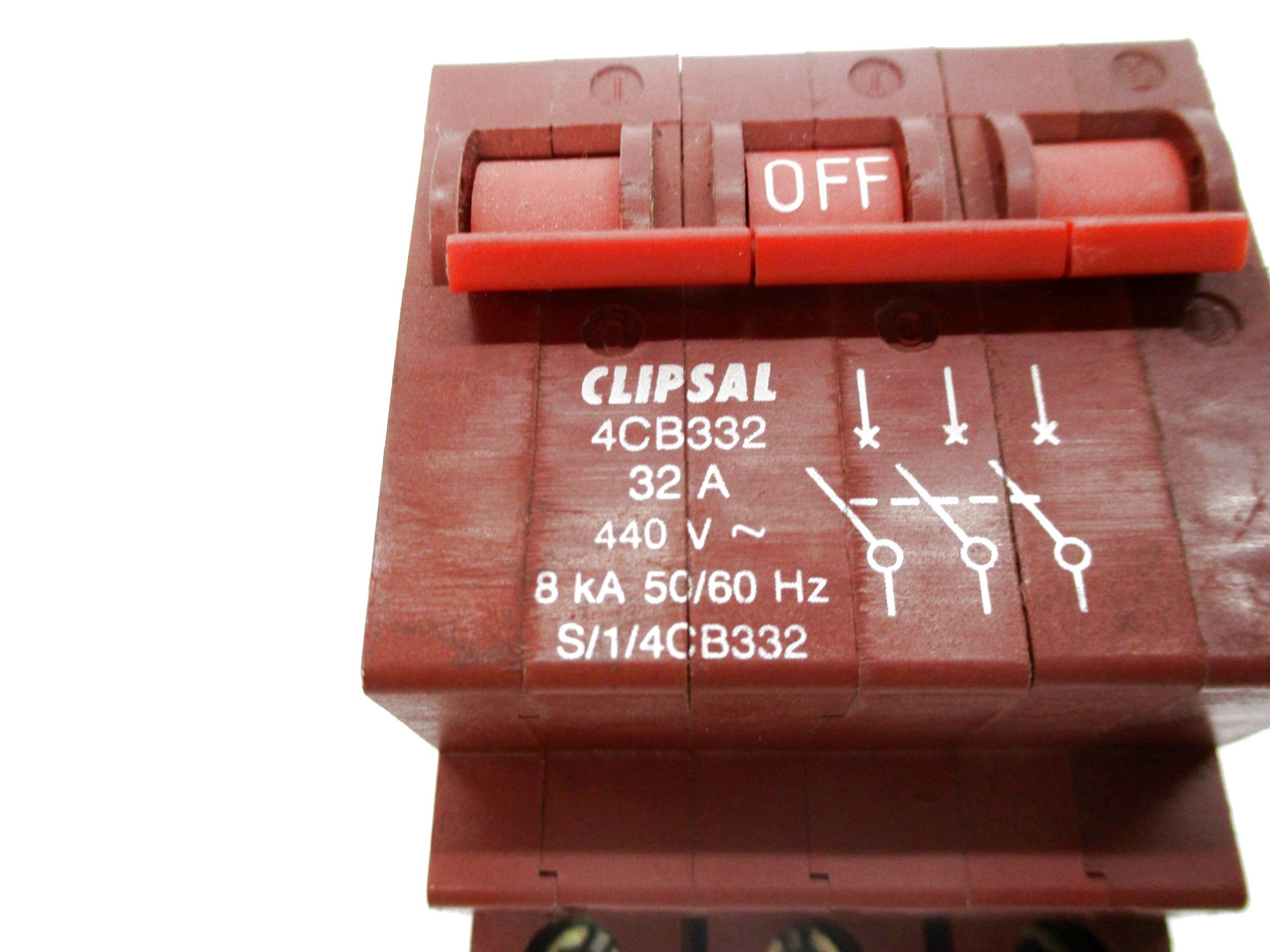 CLIPSAL 4CB332 32A 440V NSNP