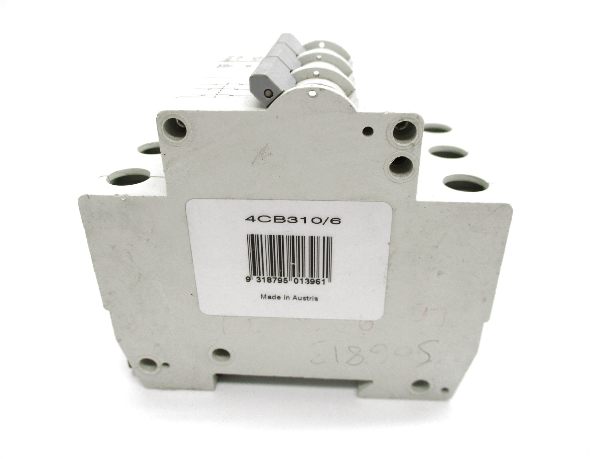 CLIPSAL 4CB310/6 10A 415V UNMP