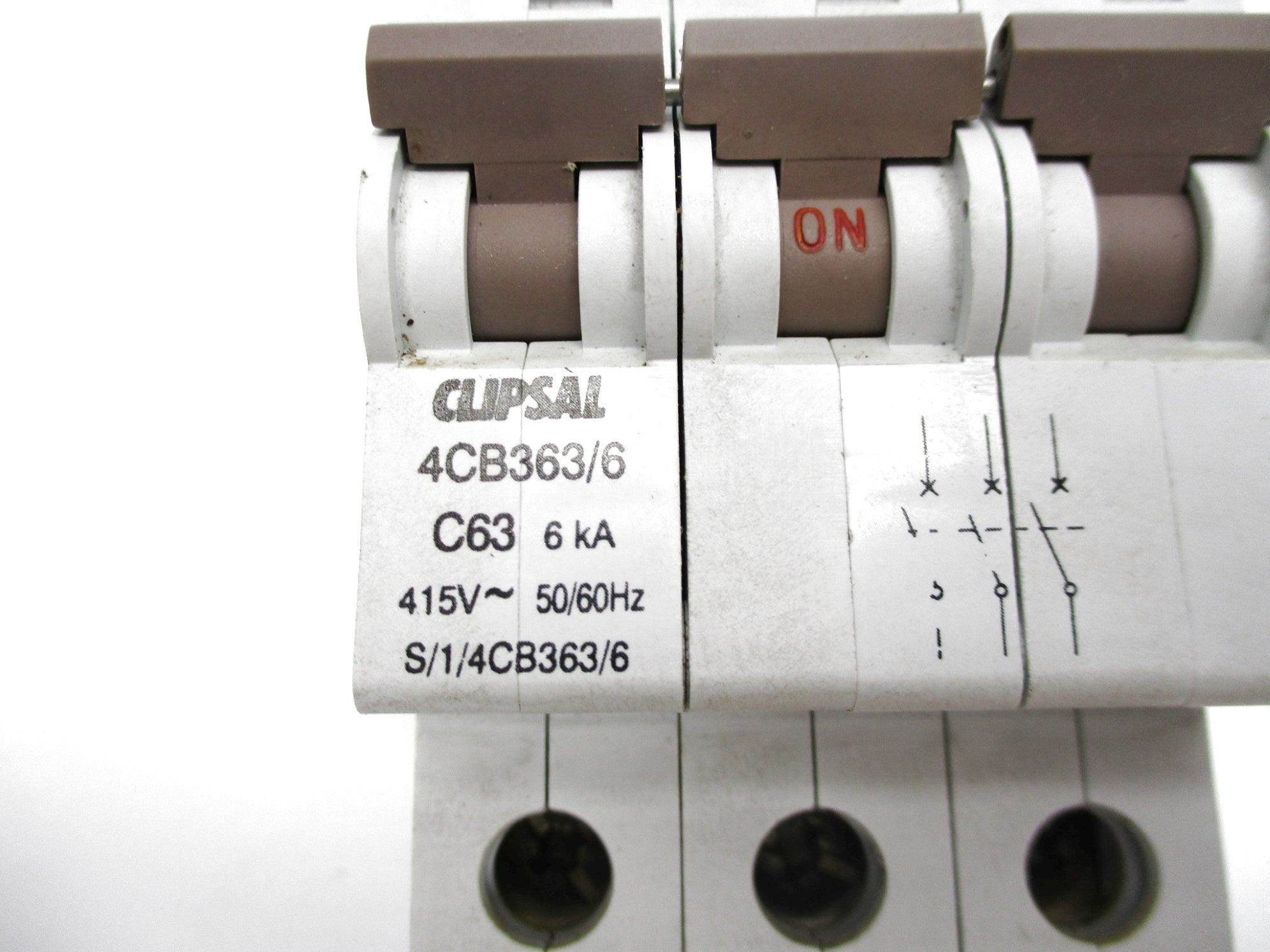 CLIPSAL 4CB363/6 63A 415V UNMP