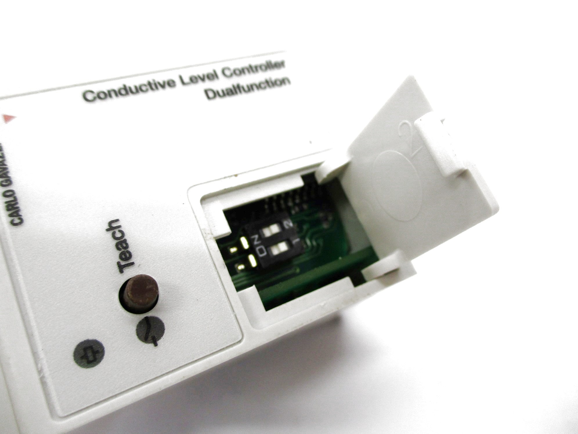 CARLO GAVAZZI CLP2ET1CM24 24V UNMP