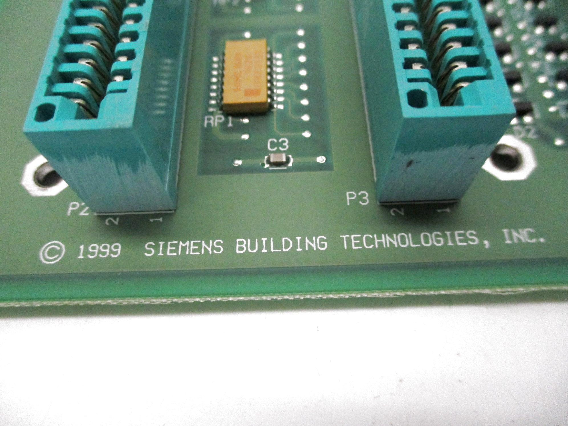 SIEMENS 585-211 UNMP