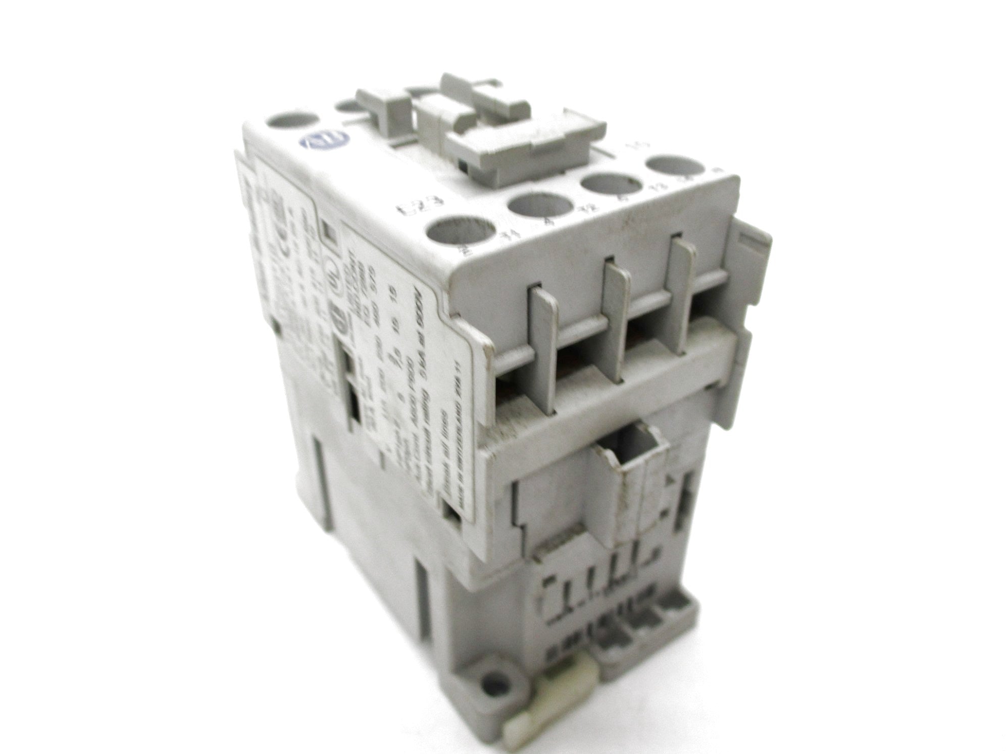 ALLEN BRADLEY 100-C30D10 SER. C 120V UNMP