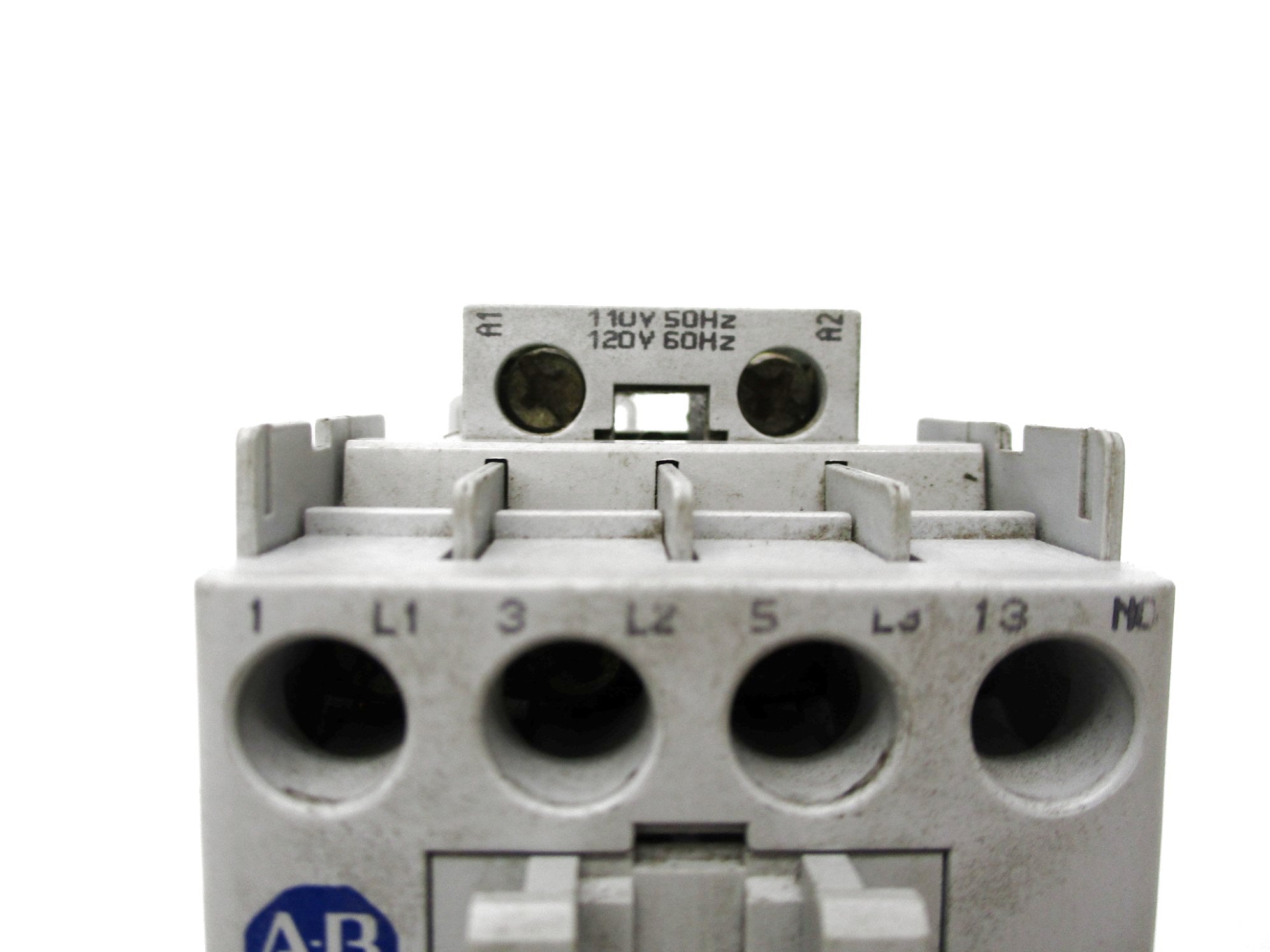 ALLEN BRADLEY 100-C30D10 SER. C 120V UNMP