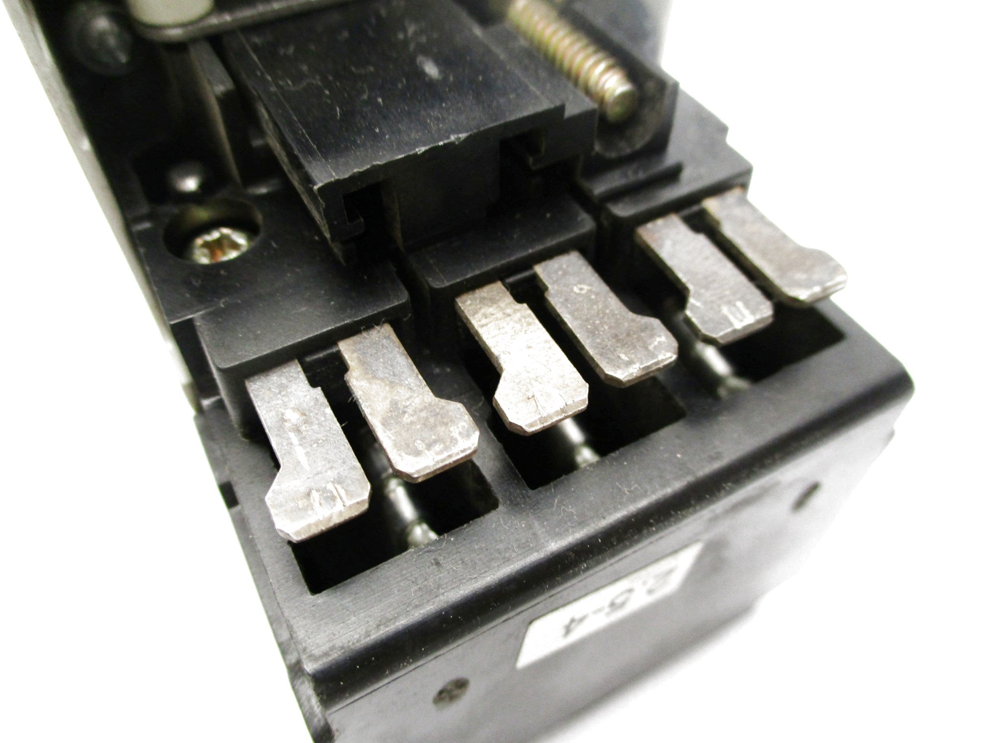TELEMECANIQUE LB1LB03P08 2.5-4A UNMP