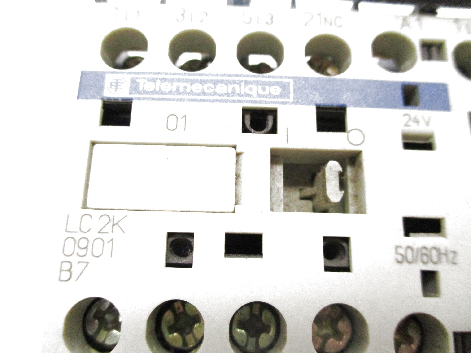 TELEMECANIQUE LC2K0901B7 24V NSMP