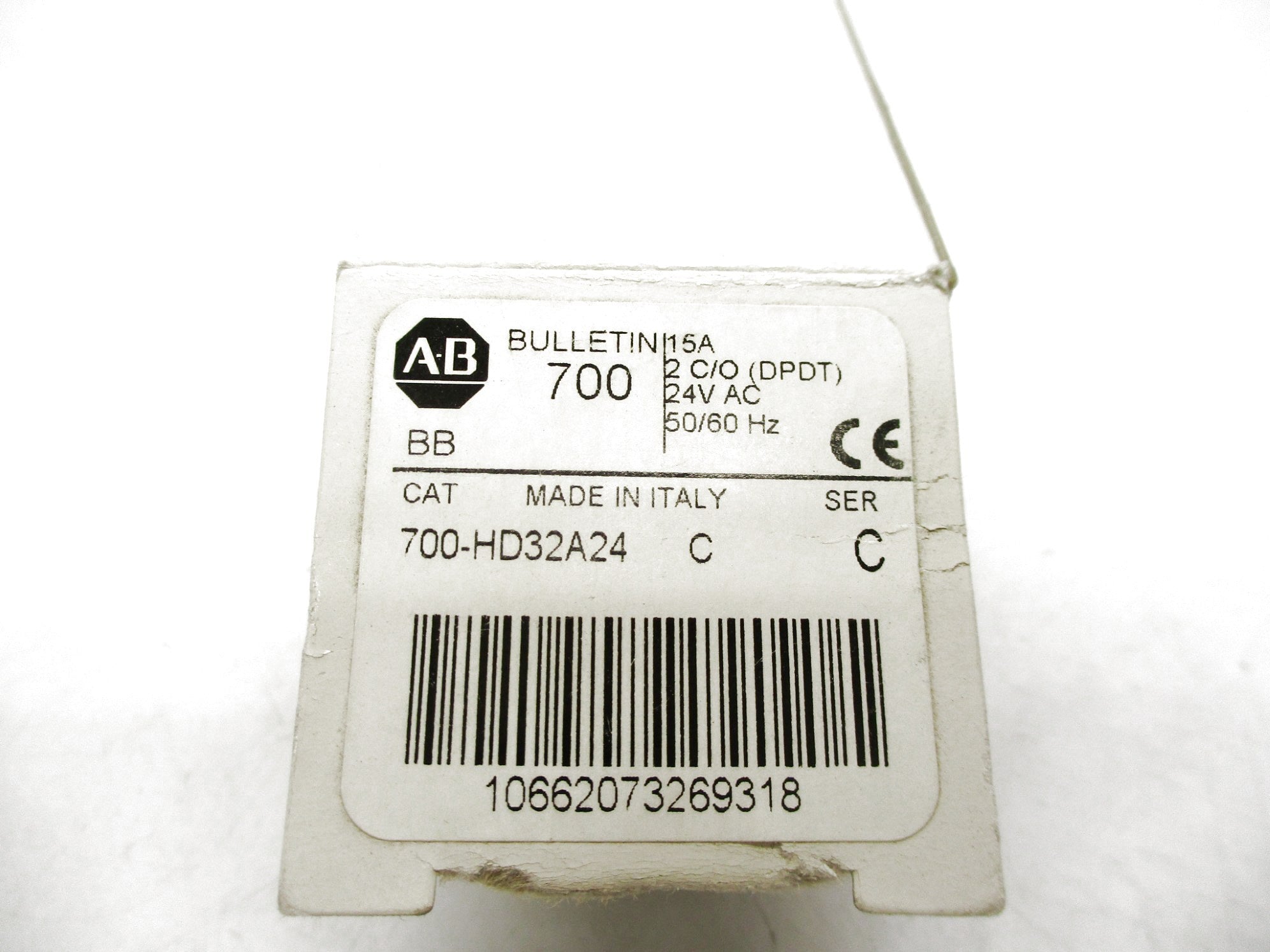 ALLEN BRADLEY 700-HD32A24 SER. C 24VAC (WH) NSMP
