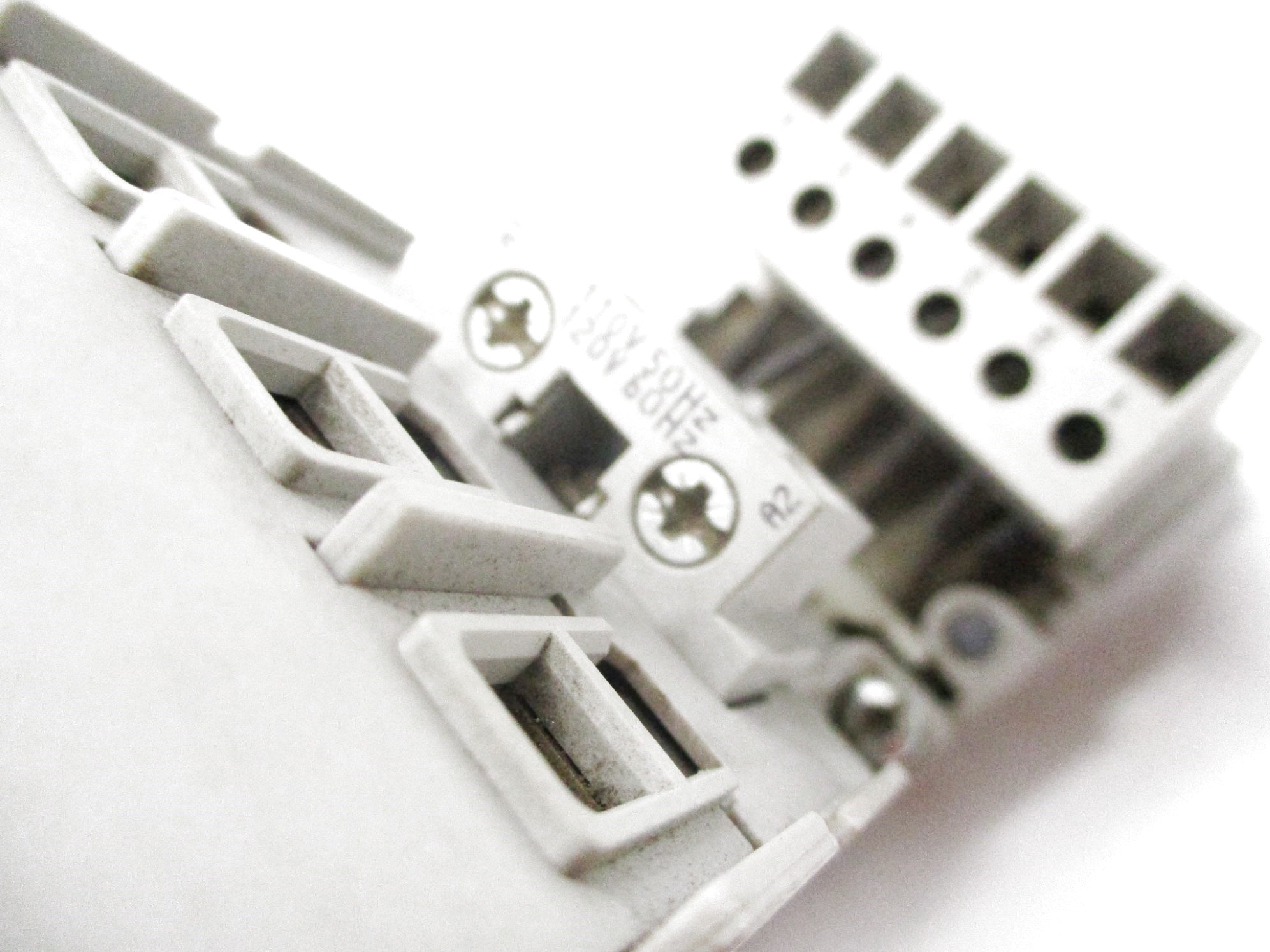 INDUSTRIAL SPARE PART 190S-GND3-FC45C-K SER. B 32-45A 120V UNMP