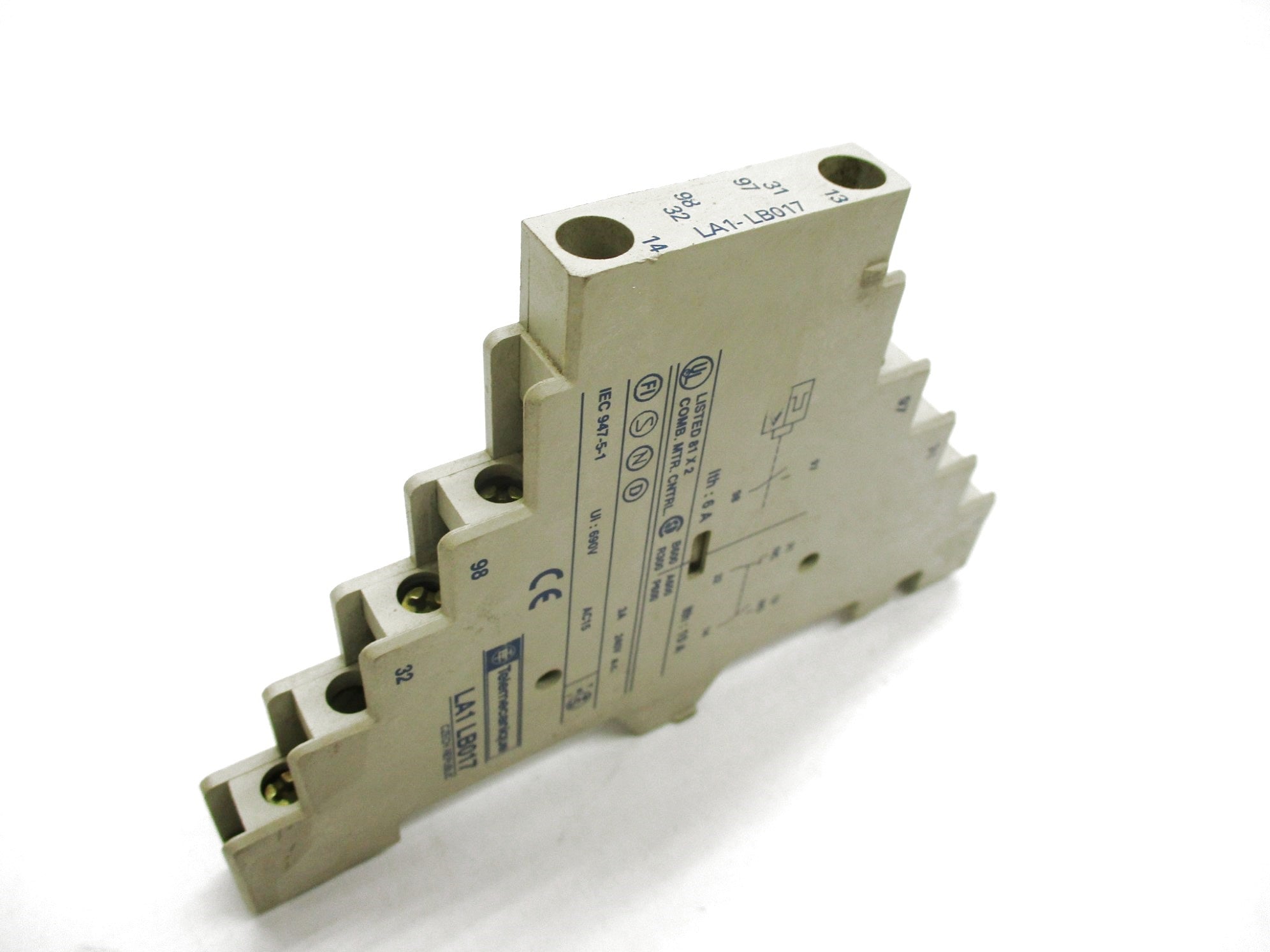 TELEMECANIQUE LA1LB017 690V 3A NSNP