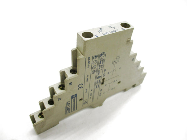 TELEMECANIQUE LA1LB017 690V 3A NSNP