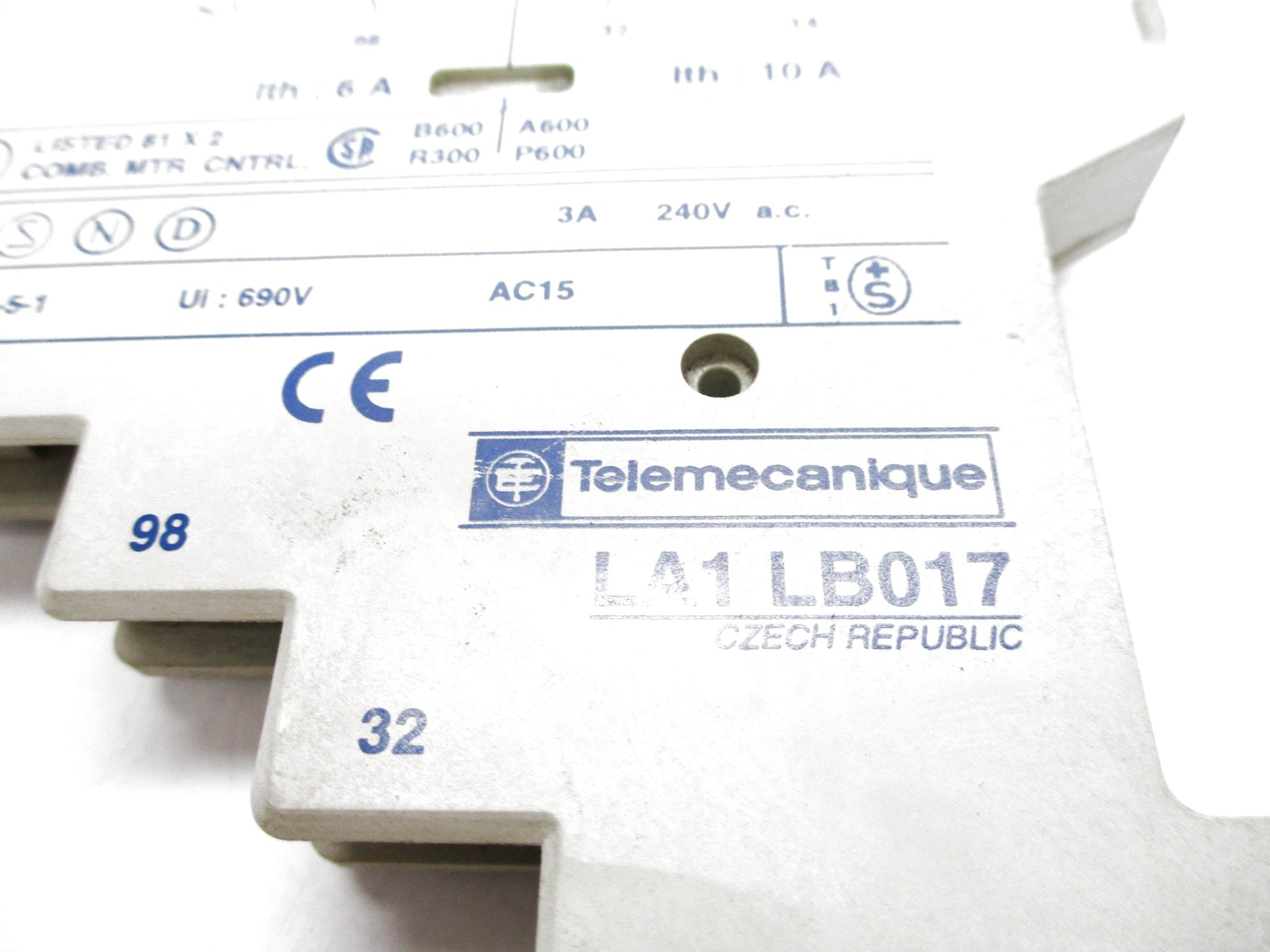 TELEMECANIQUE LA1LB017 690V 3A NSNP