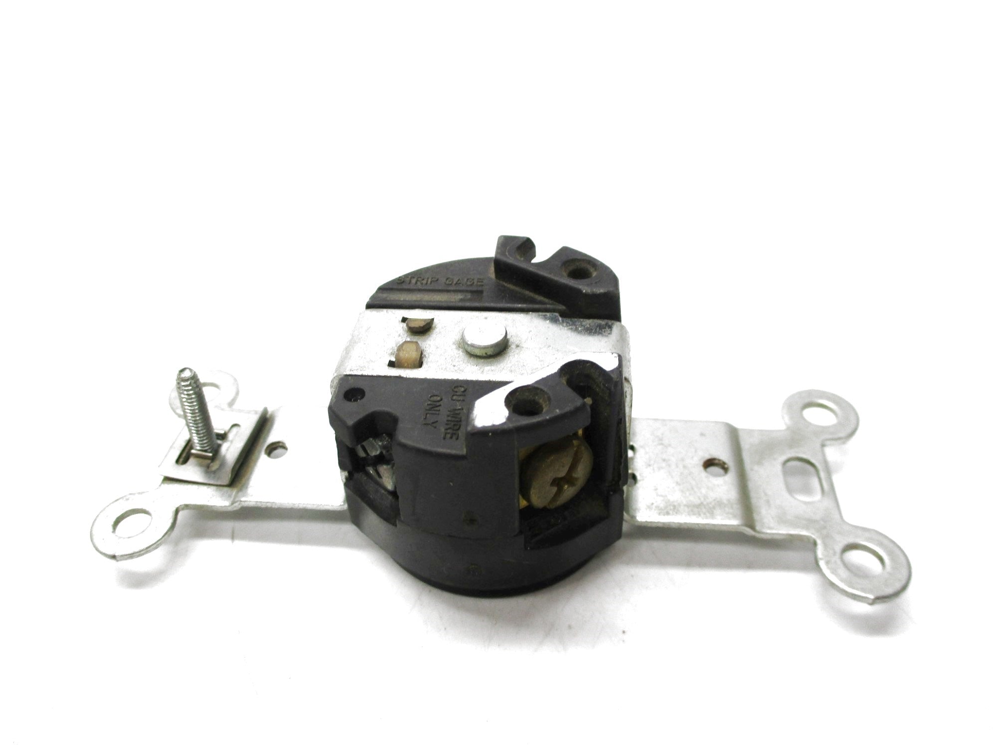 LEVITON 4710 125V 15A NSMP