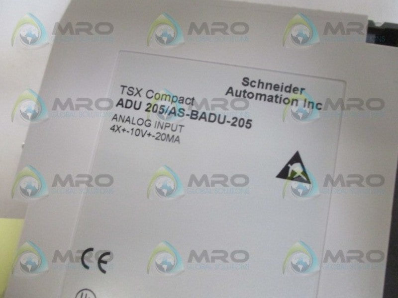 SCHNEIDER AEG TSX COMPACT ADU205/AS-BADU-205 ANALOG INPUT MODULE *NEW NO BOX*