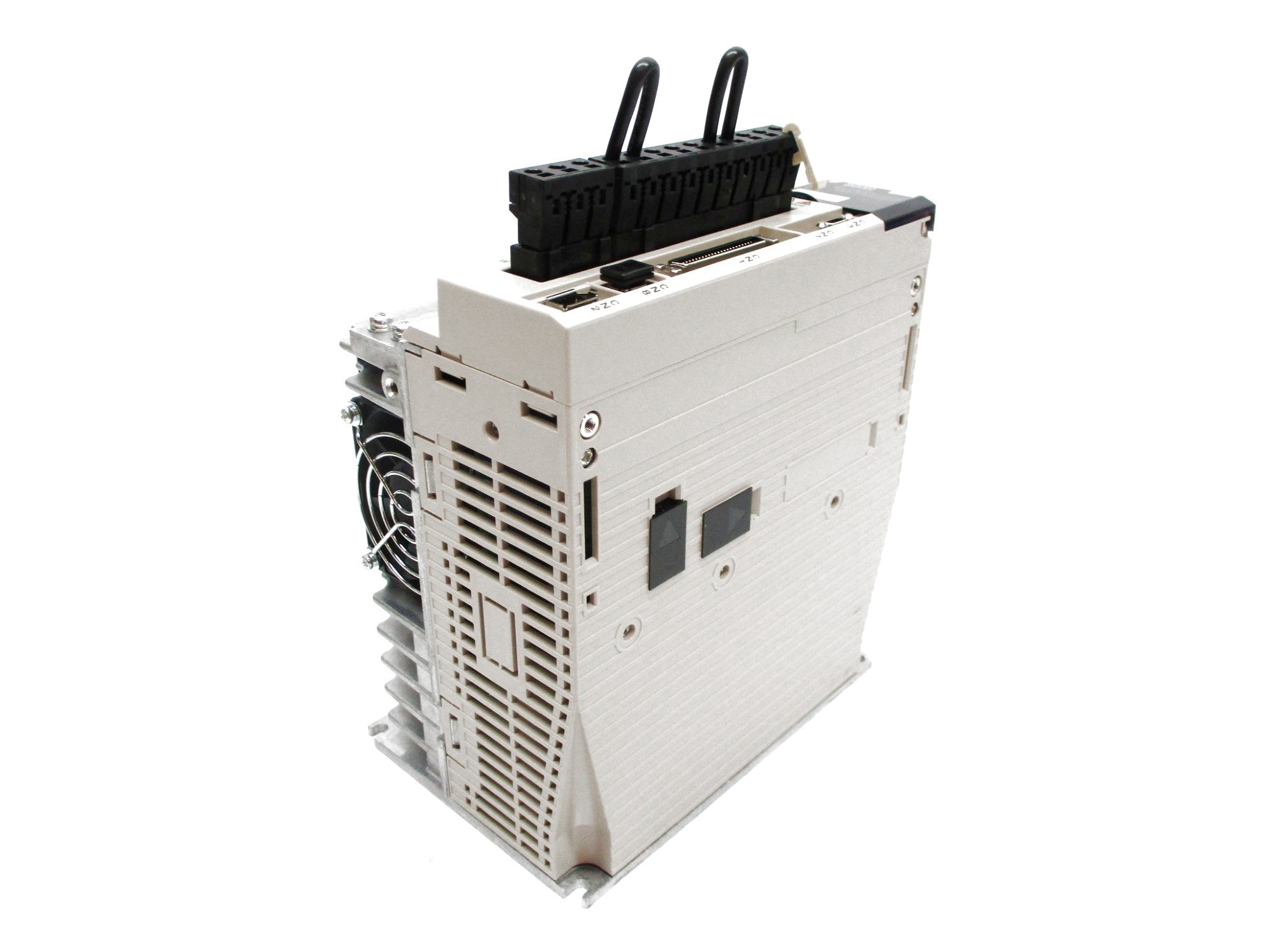 YASKAWA SGDV-3R5D01A NSNP