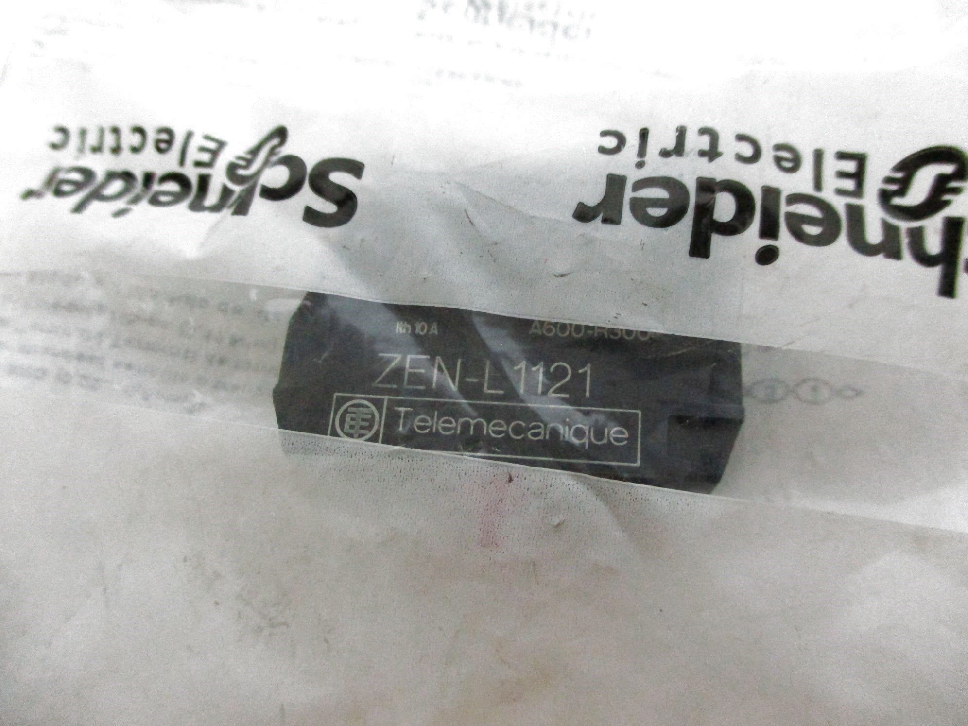 SCHNEIDER ELECTRIC ZENL1121 NSMP