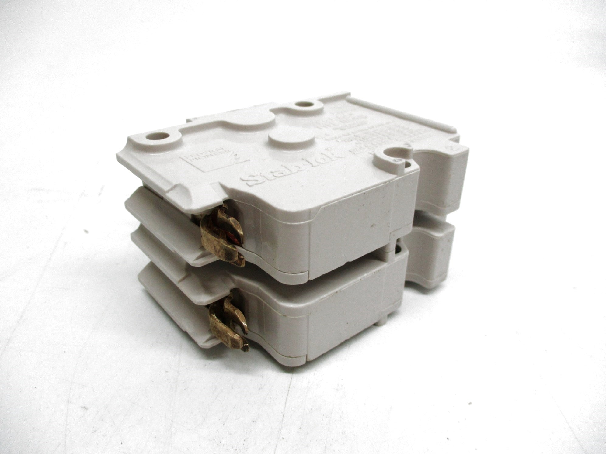 STAB-LOK NA230 30A 120/240VAC NSNP