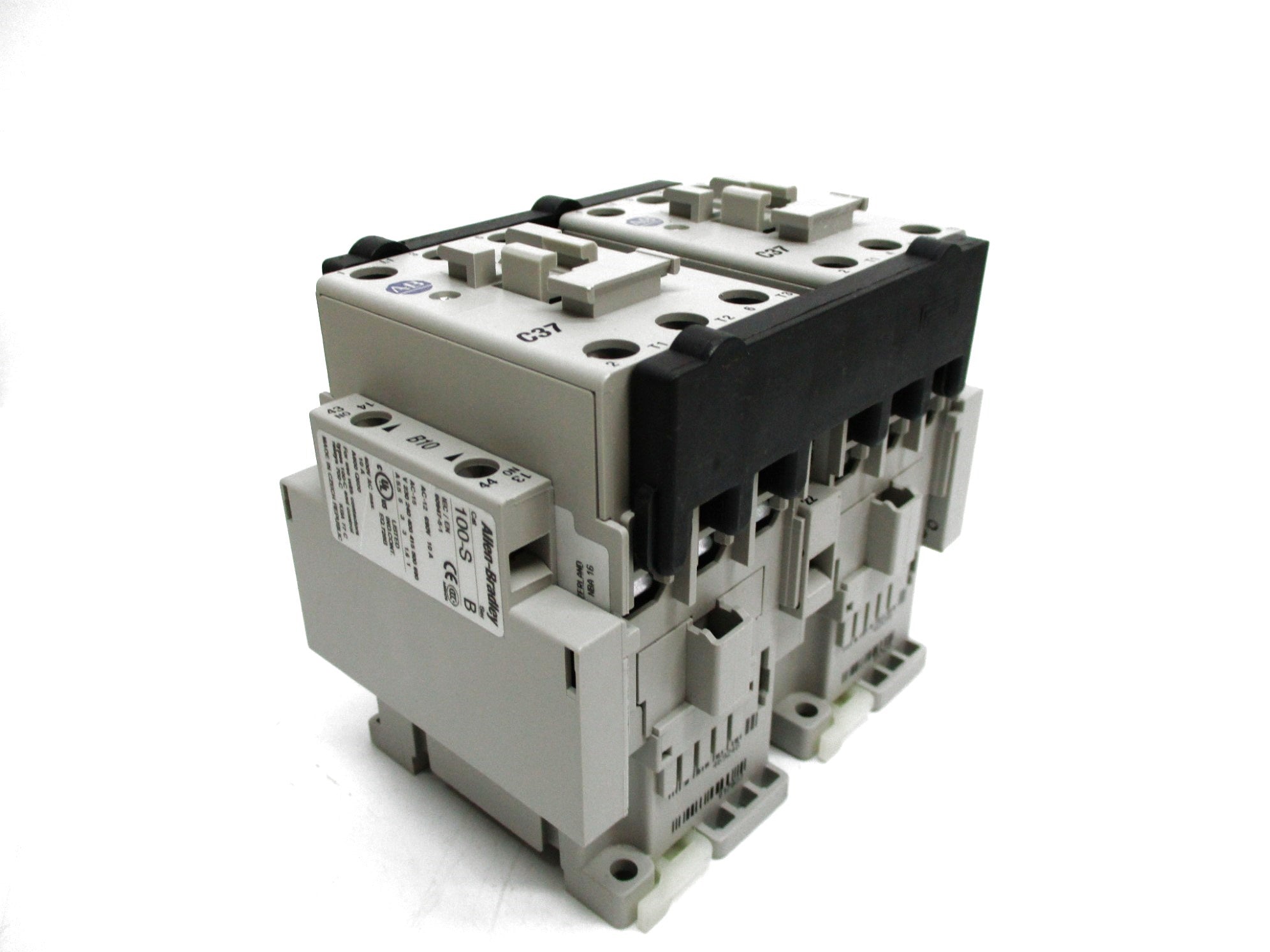 ALLEN BRADLEY 104-C37D22 SER. C 110/120V (BR/WH) NSMP