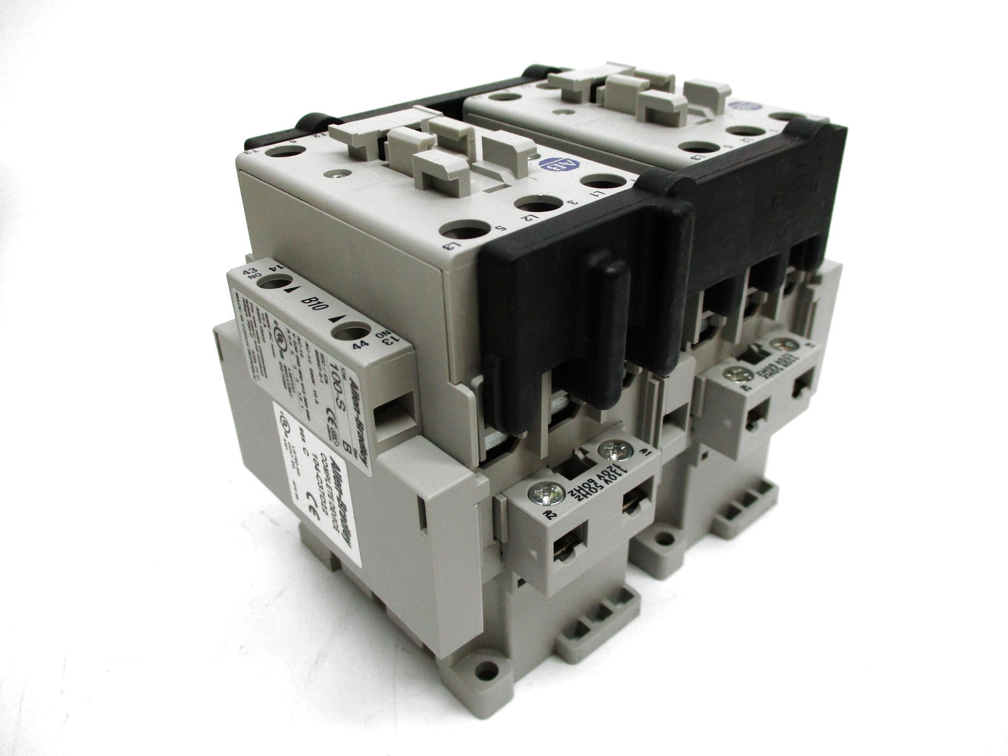 ALLEN BRADLEY 104-C37D22 SER. C 110/120V (BR/WH) NSMP