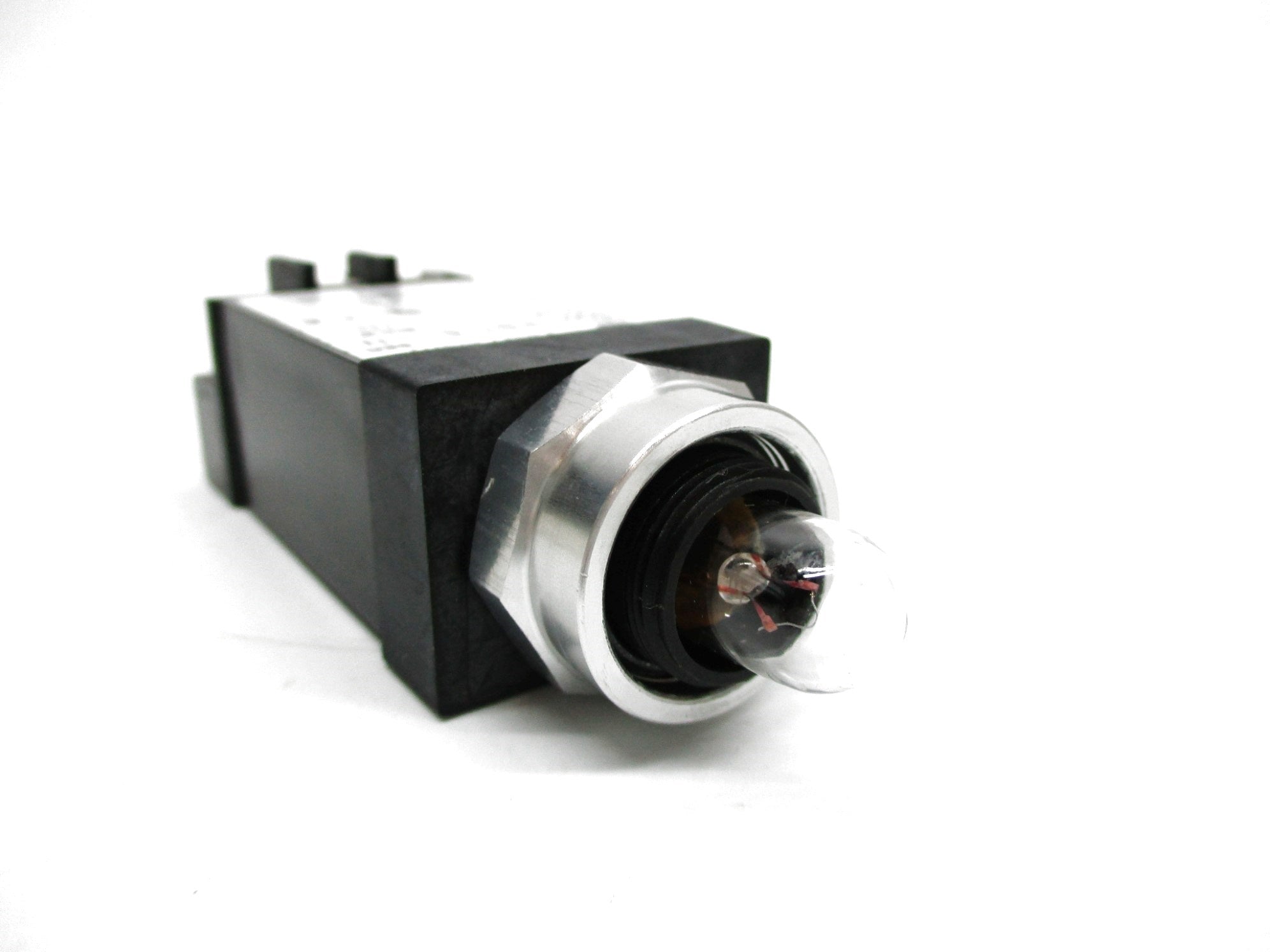 ALLEN BRADLEY 800T-PST16 SER. N 120V (WH) NSMP
