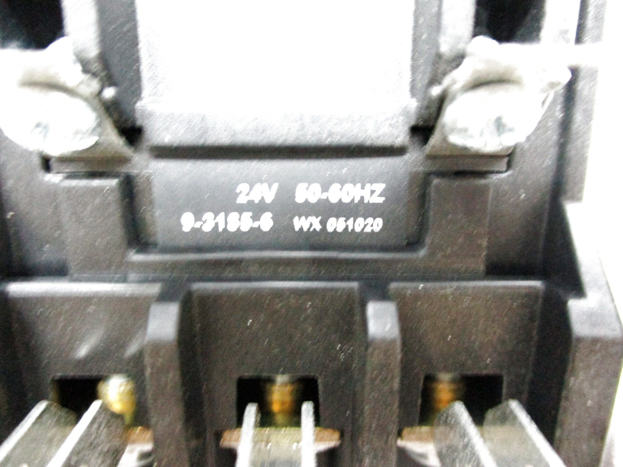 CUTLER HAMMER C25DND325T SER. D1 24VAC NSMP