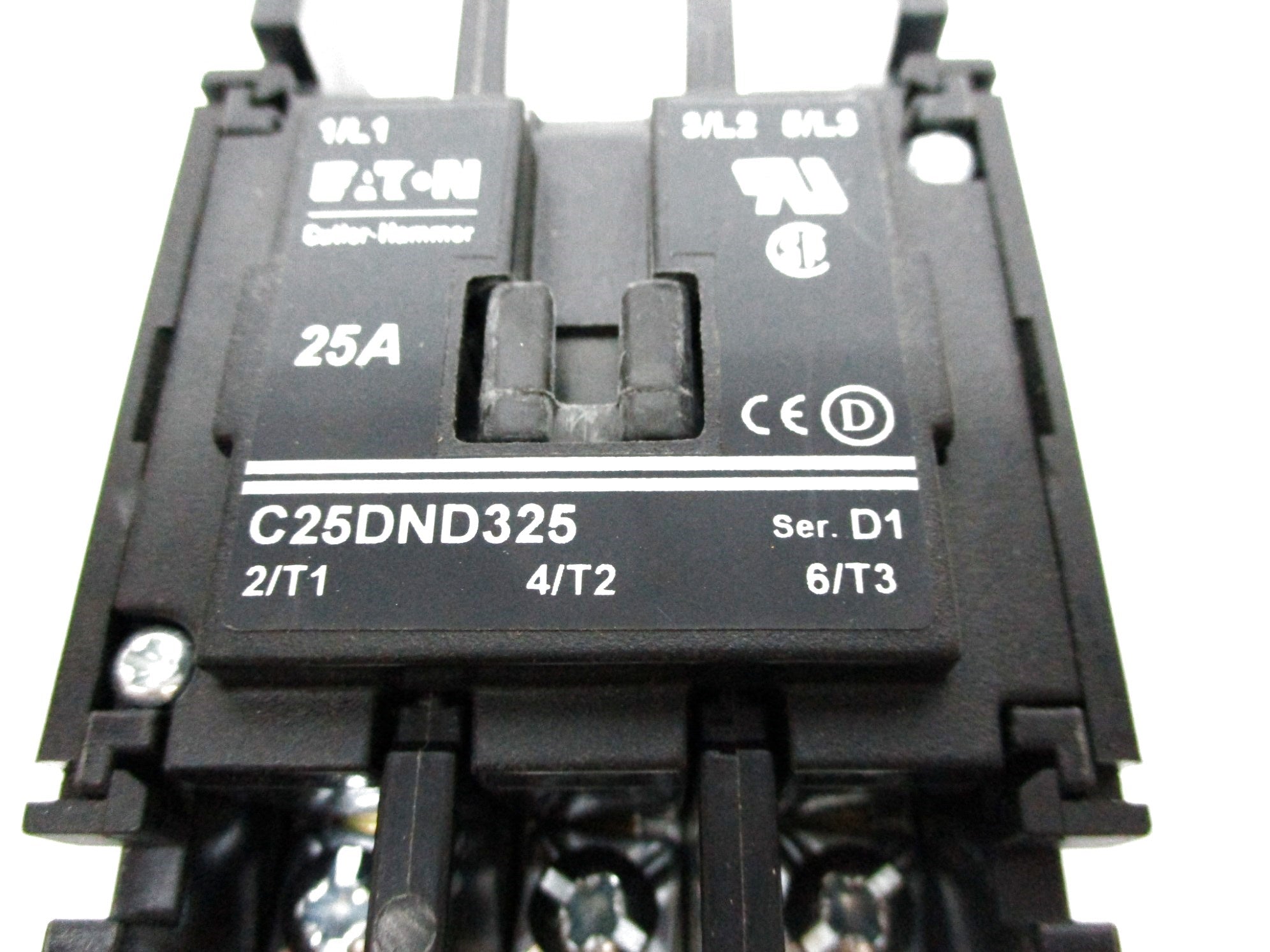 CUTLER HAMMER C25DND325T SER. D1 24VAC NSMP