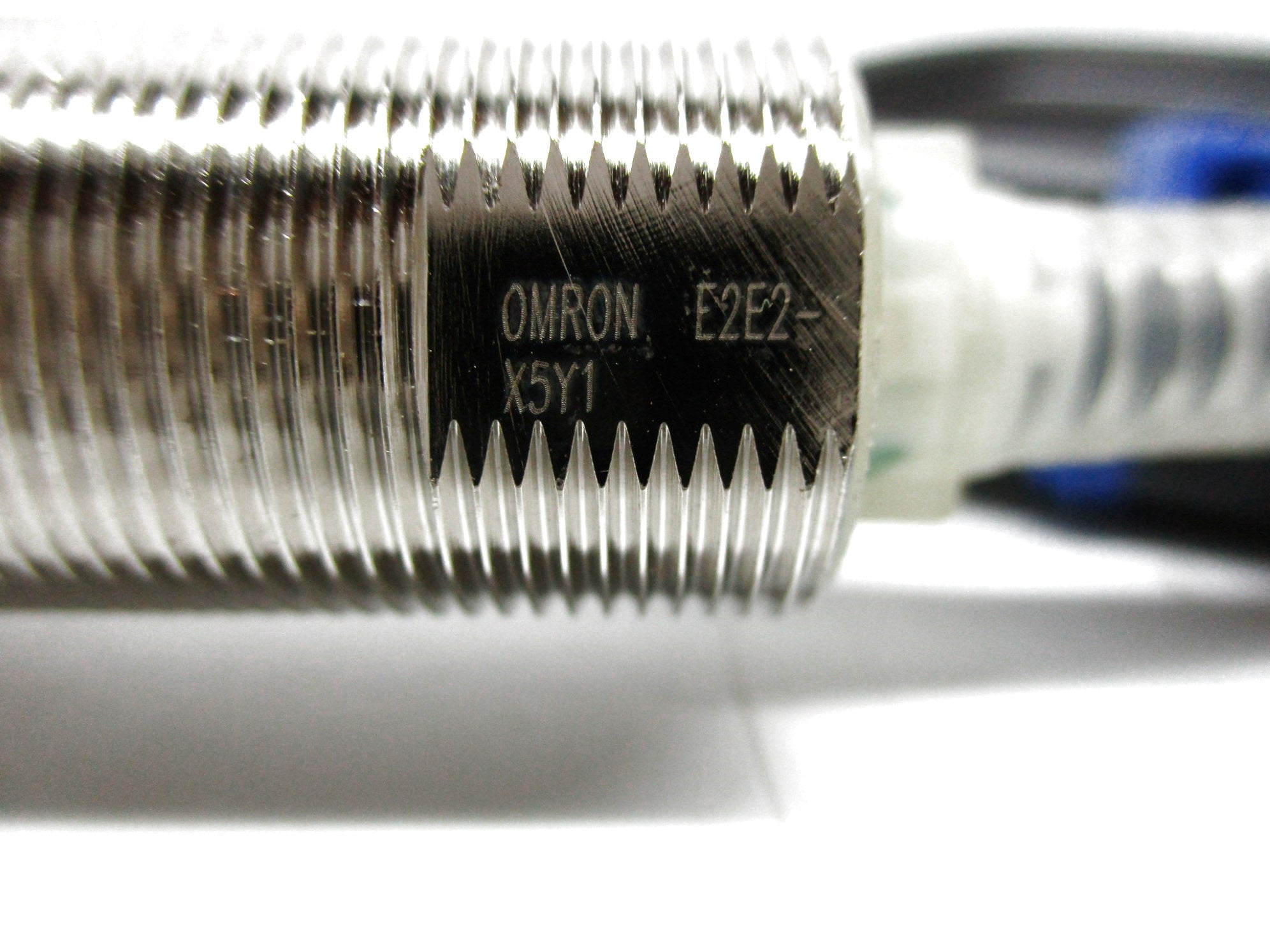 OMRON E2E2-X5Y1 NSNP