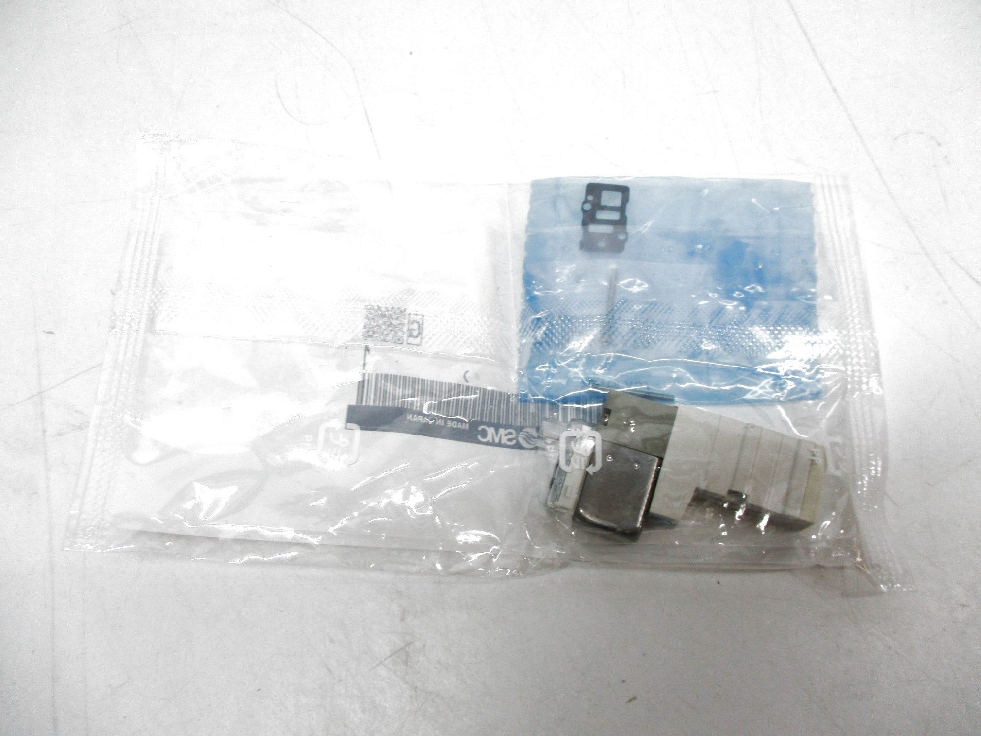 SMC SYJ314-5L0Z 24VDC NSMP