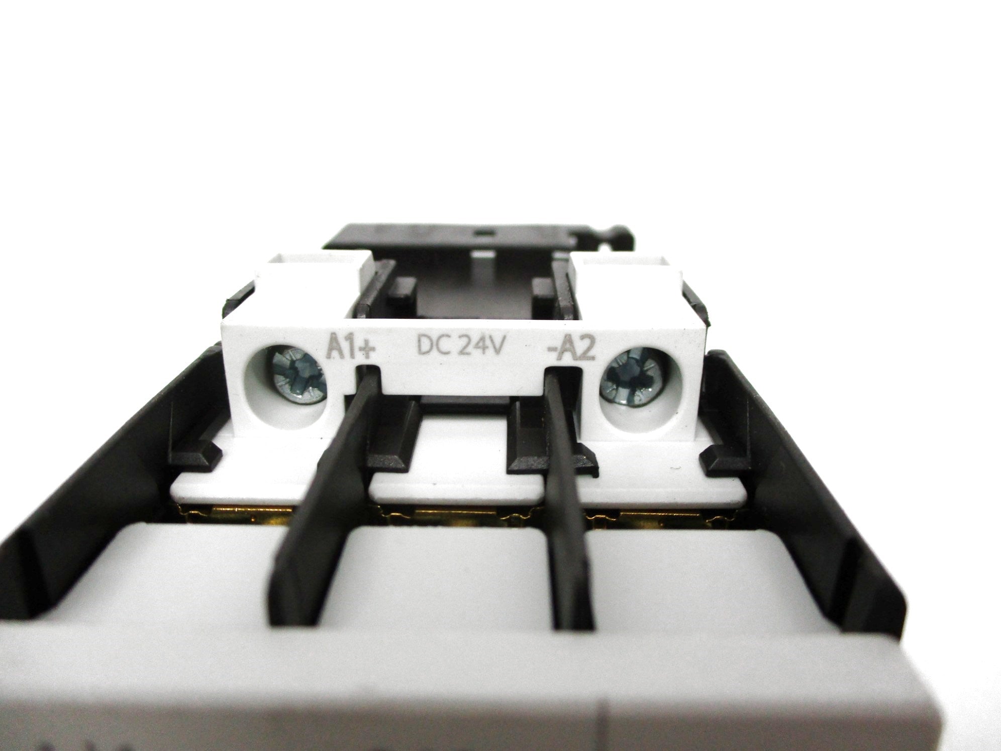 SIEMENS 3ZX1012-0RT02-1AA1 24VDC (AS PICTURED) NSNP