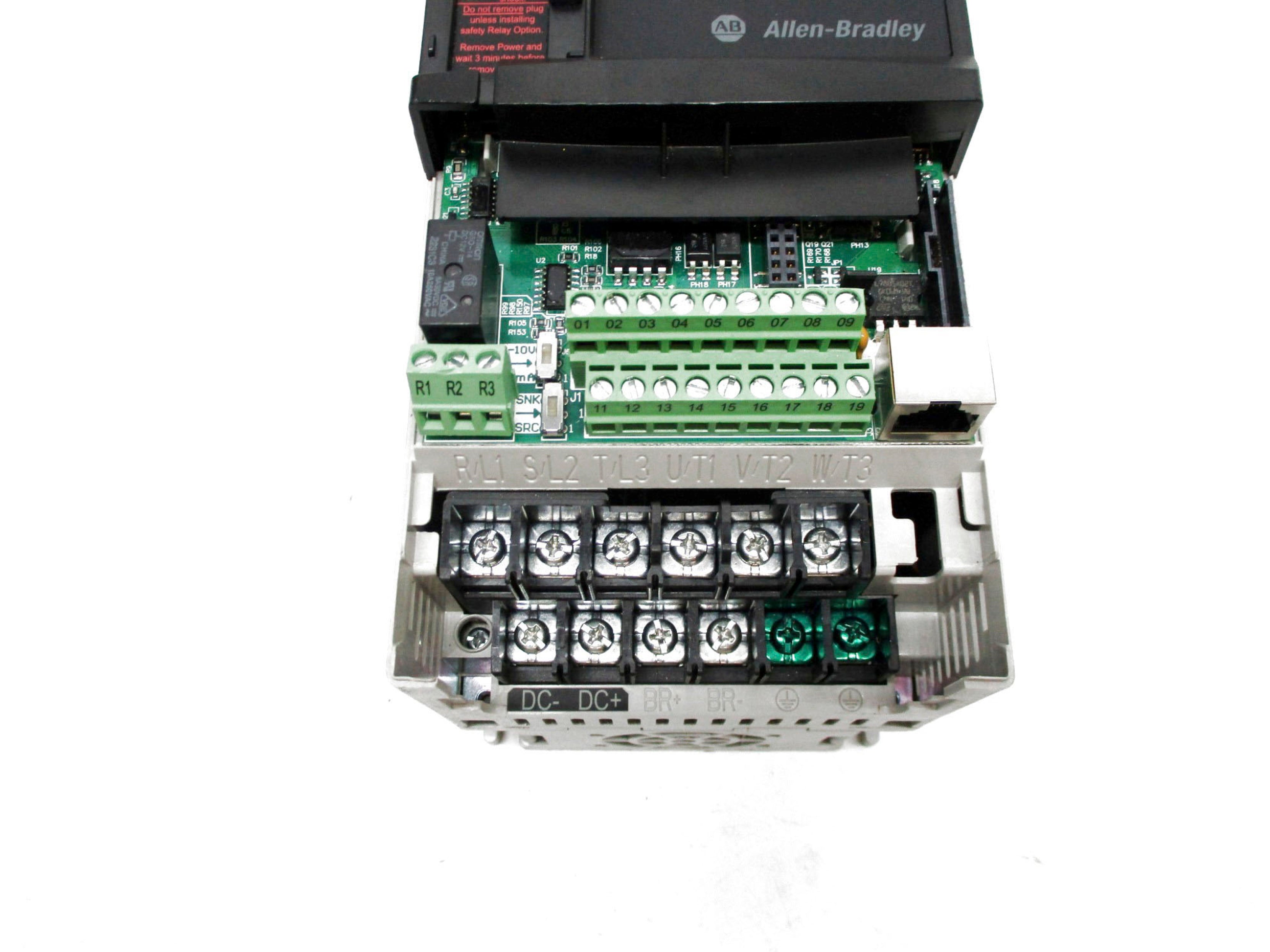 ALLEN BRADLEY 22D-D2P3N104 SER. A F/W 2.01 (AS PICTURED) UNMP