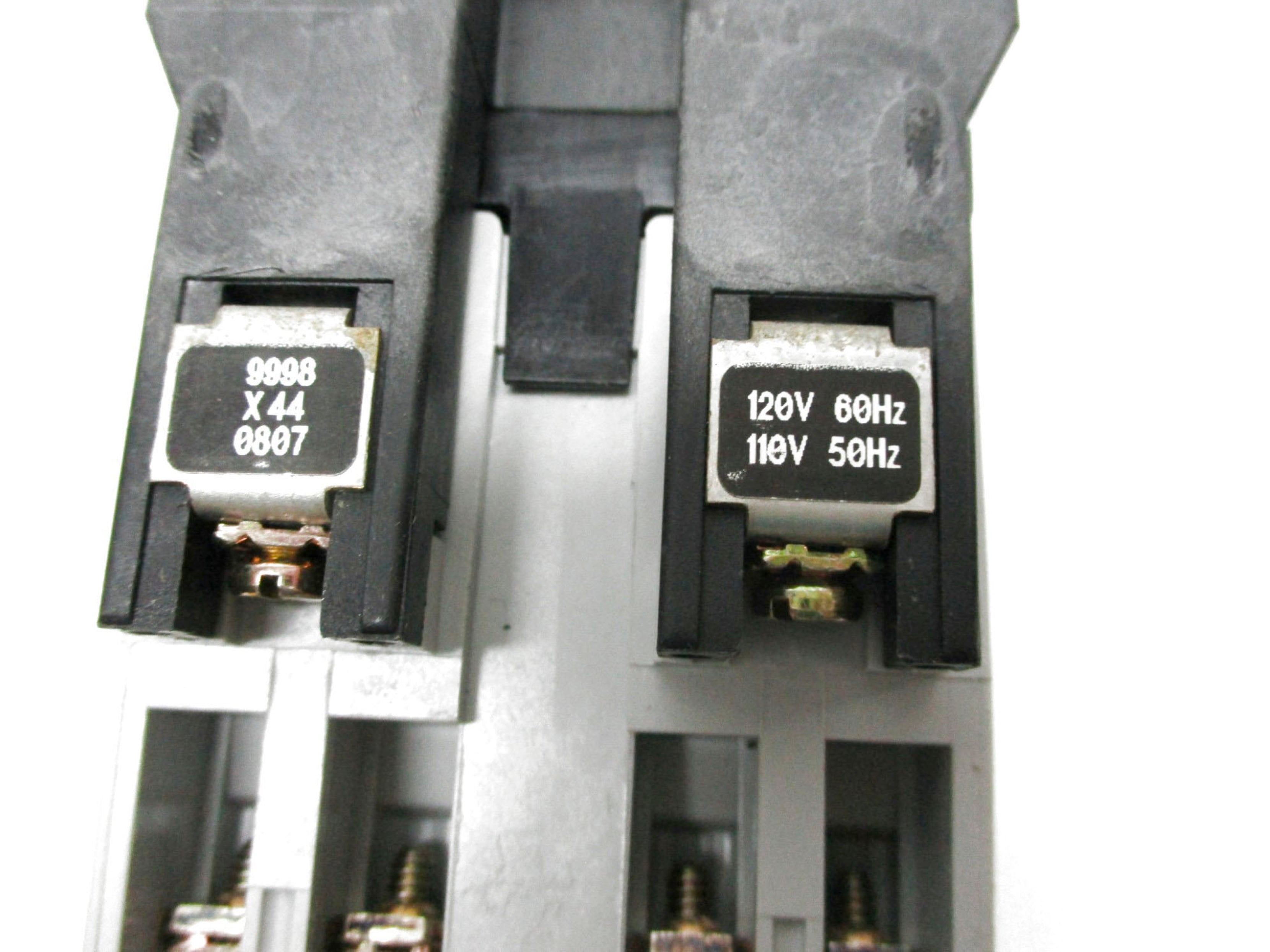 SQUARE D 8501XO80V02 110/120V (AS PICTURED) NSMP