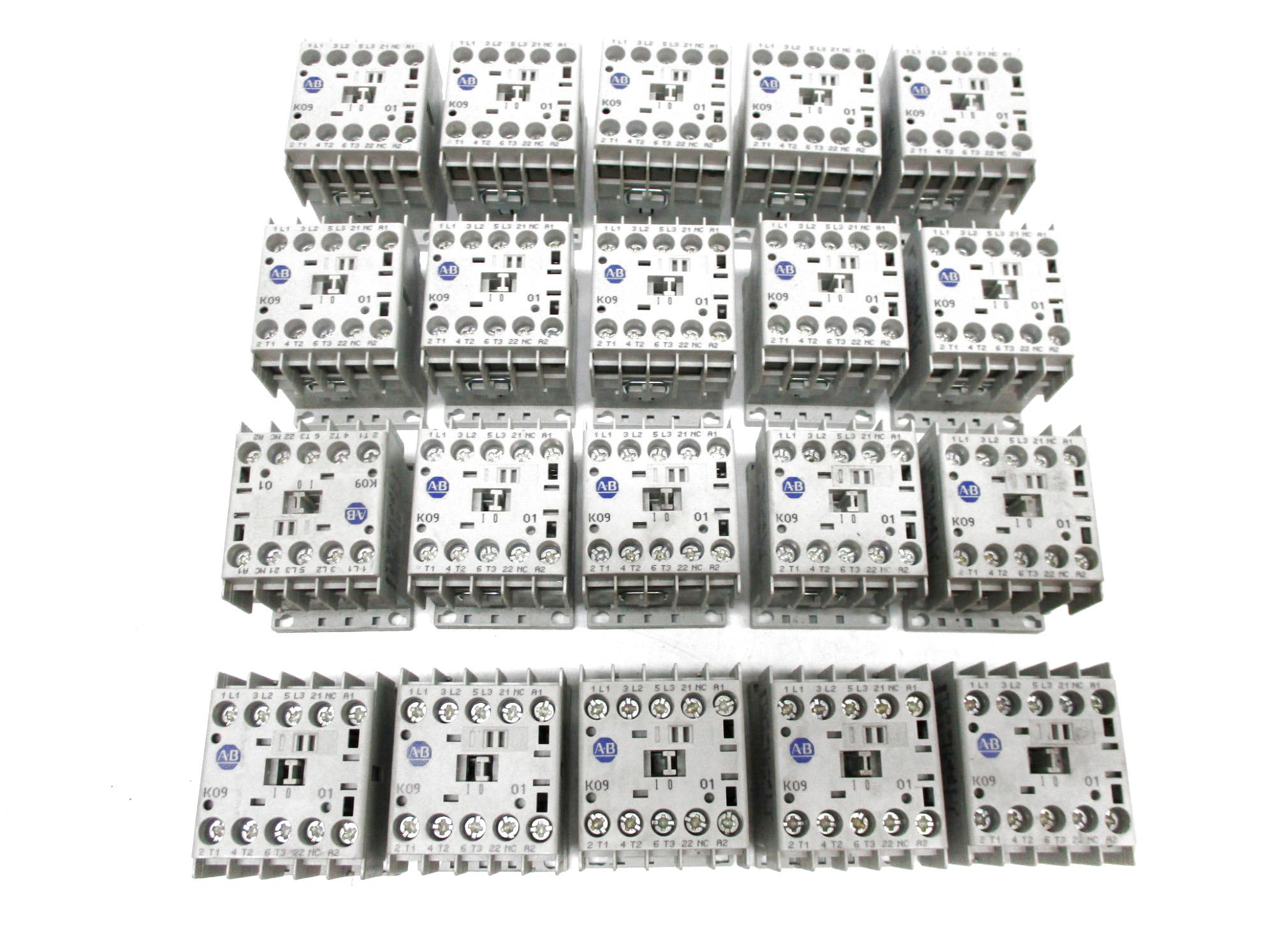 ALLEN BRADLEY 100-K09D01M SER. A 110/120V NSNP