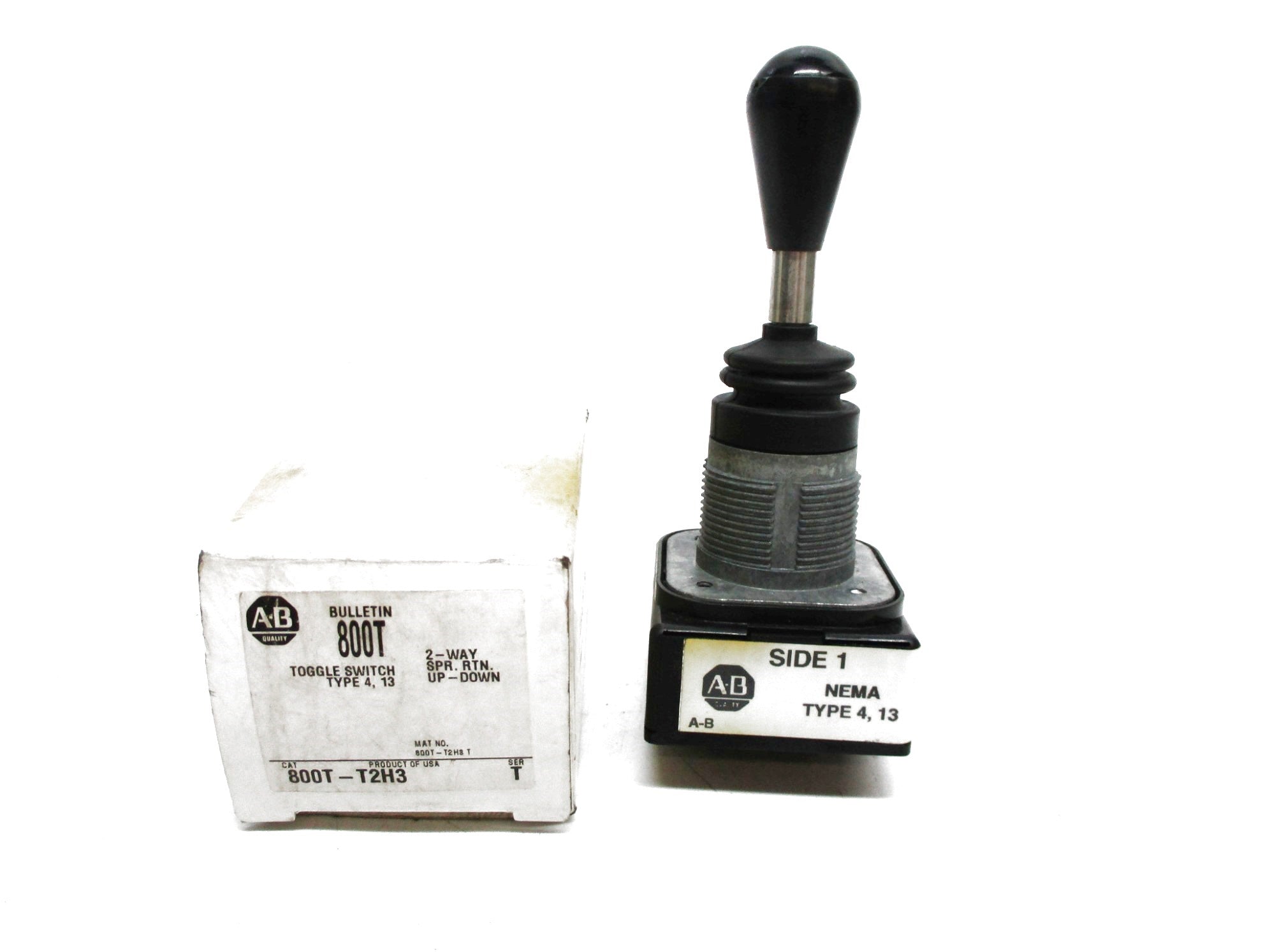 ALLEN BRADLEY 800T-T2H3 SER. T (WH) NSMP