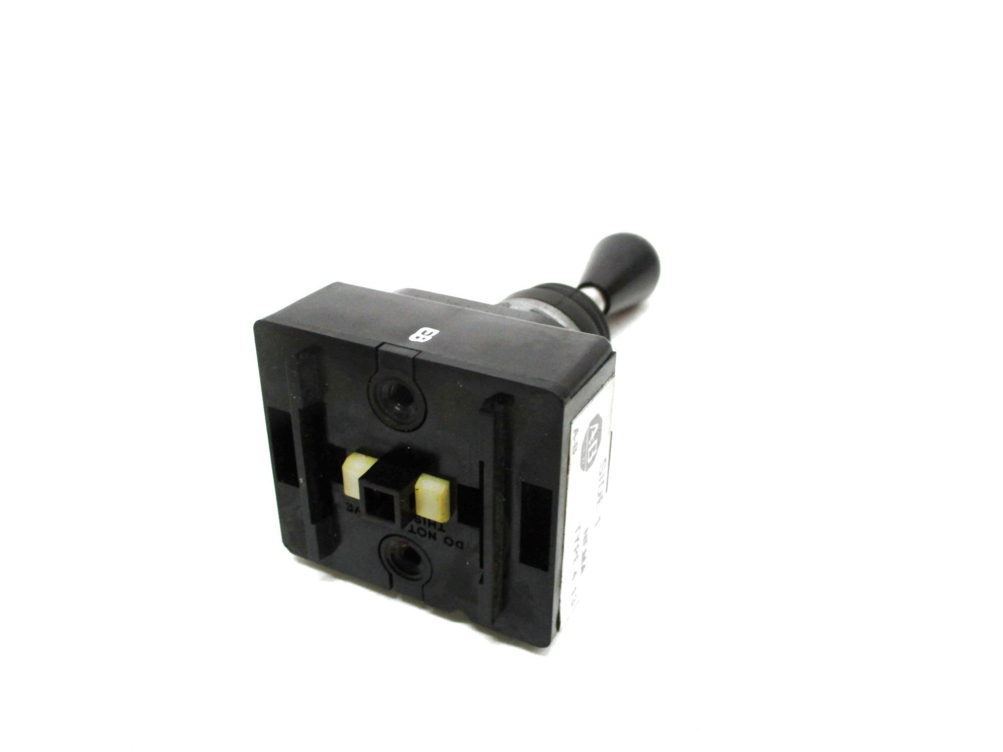 ALLEN BRADLEY 800T-T2H3 SER. T (WH) NSMP