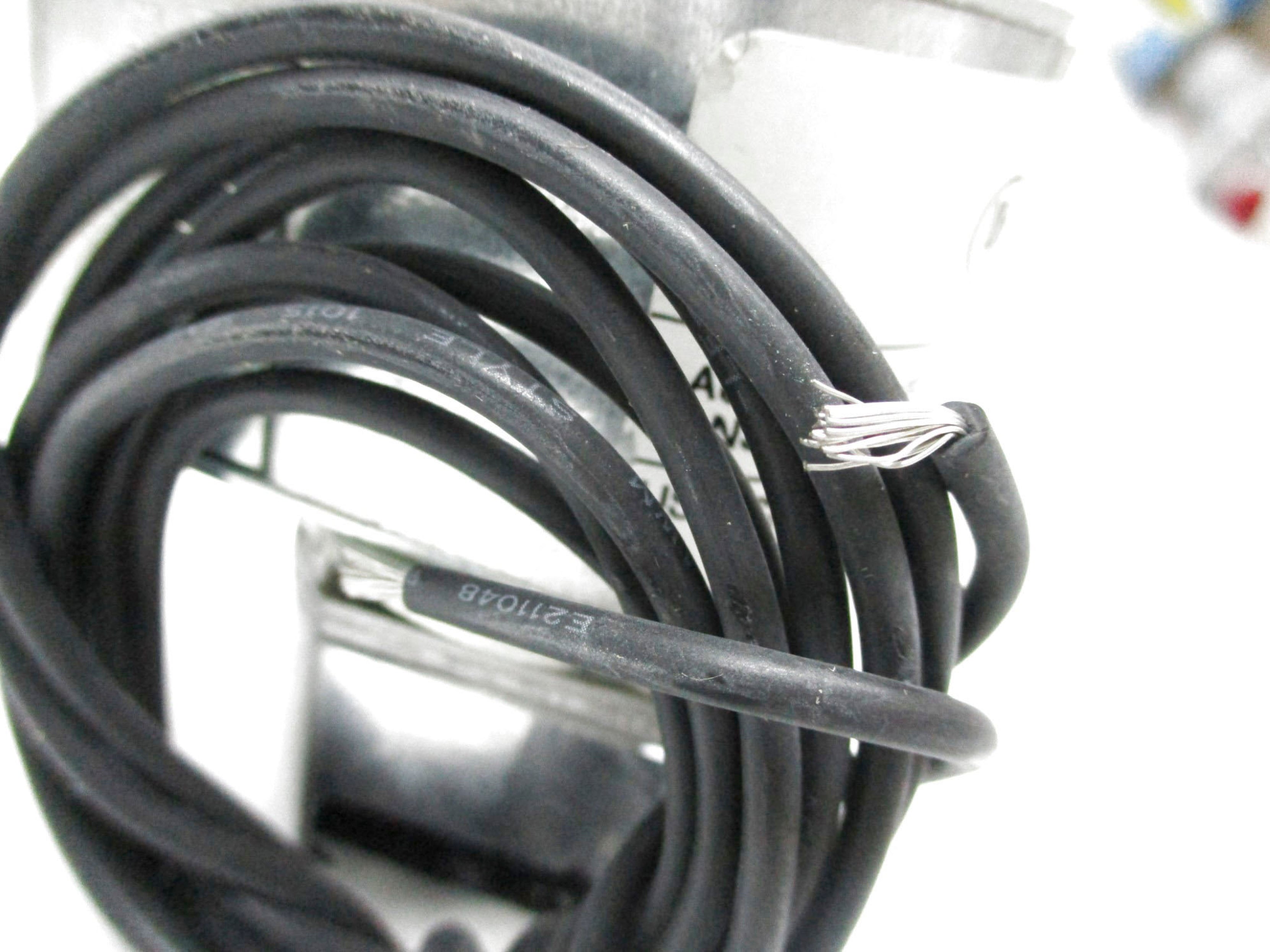 HONEYWELL V4046C1047 110/120V UNMP